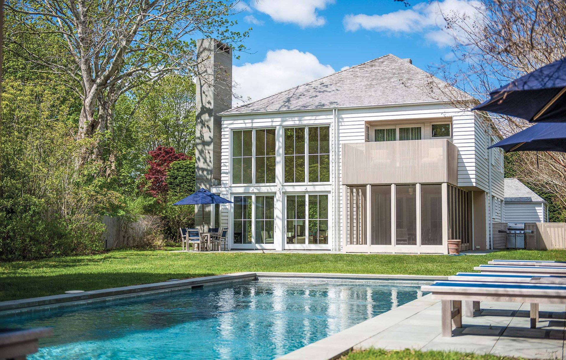 4 Apaquogue Rd