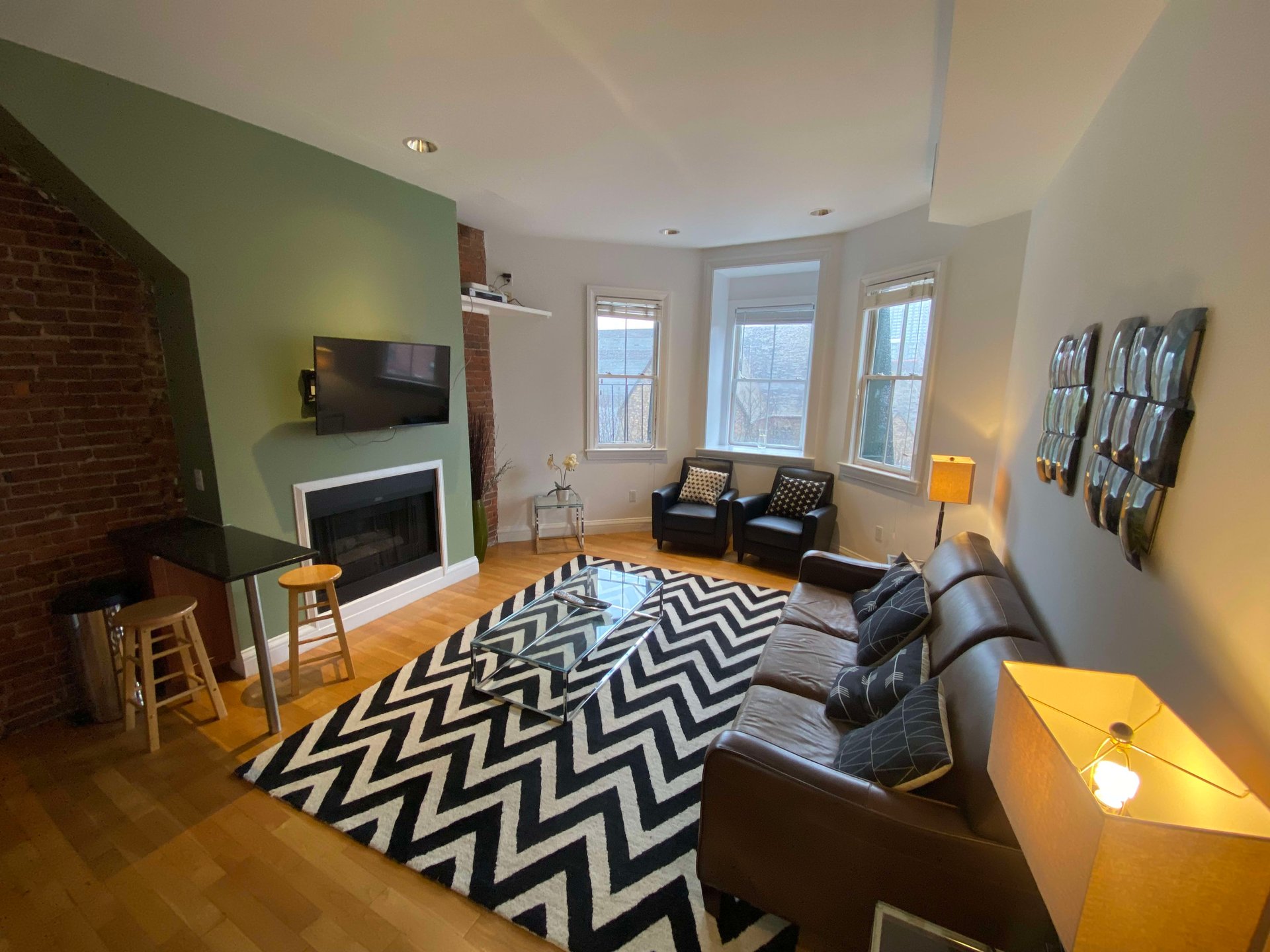 Fully Furnished "Turnkey" South End One Bed for JULY 1st