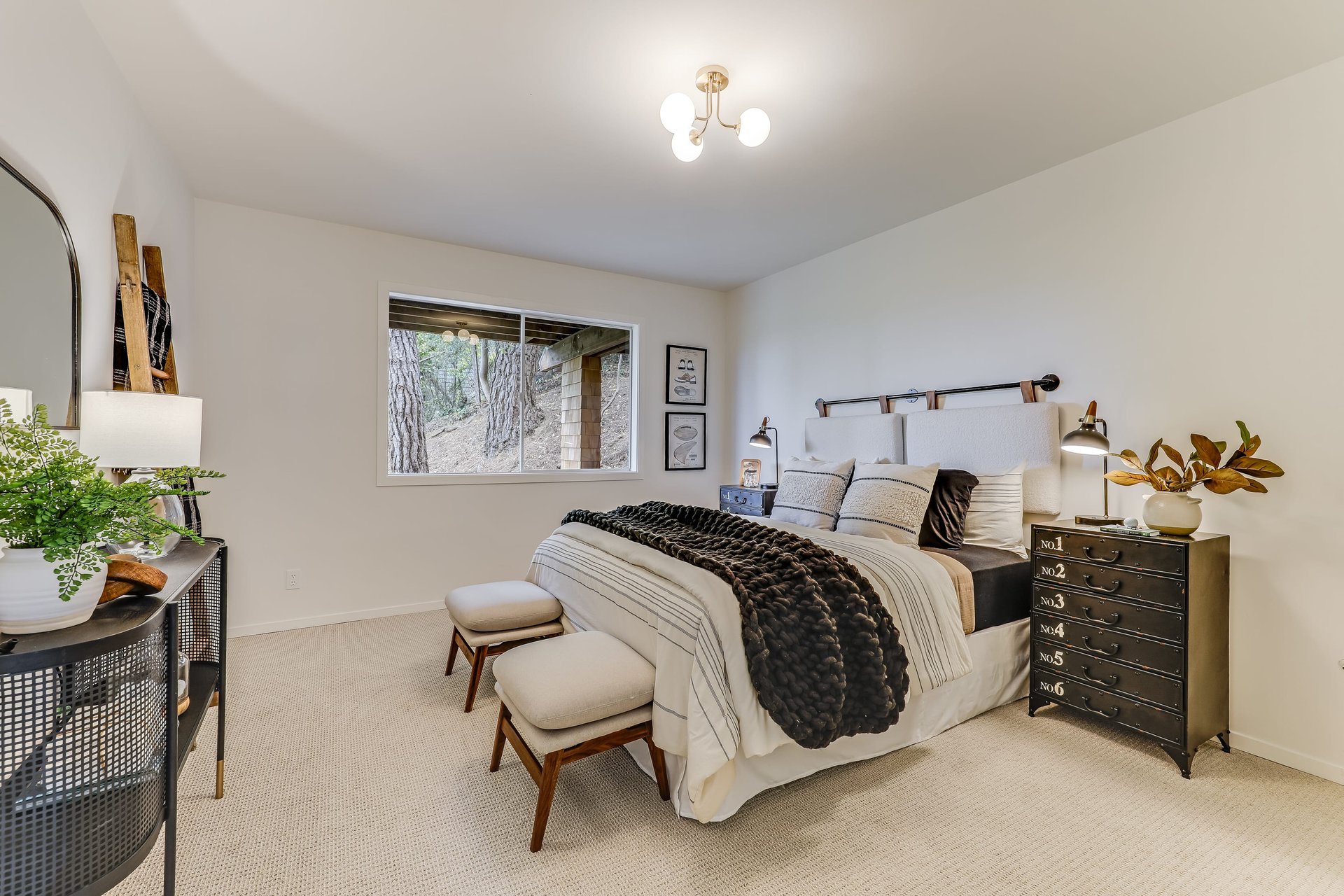 Rare Opportunity on Belvedere Island