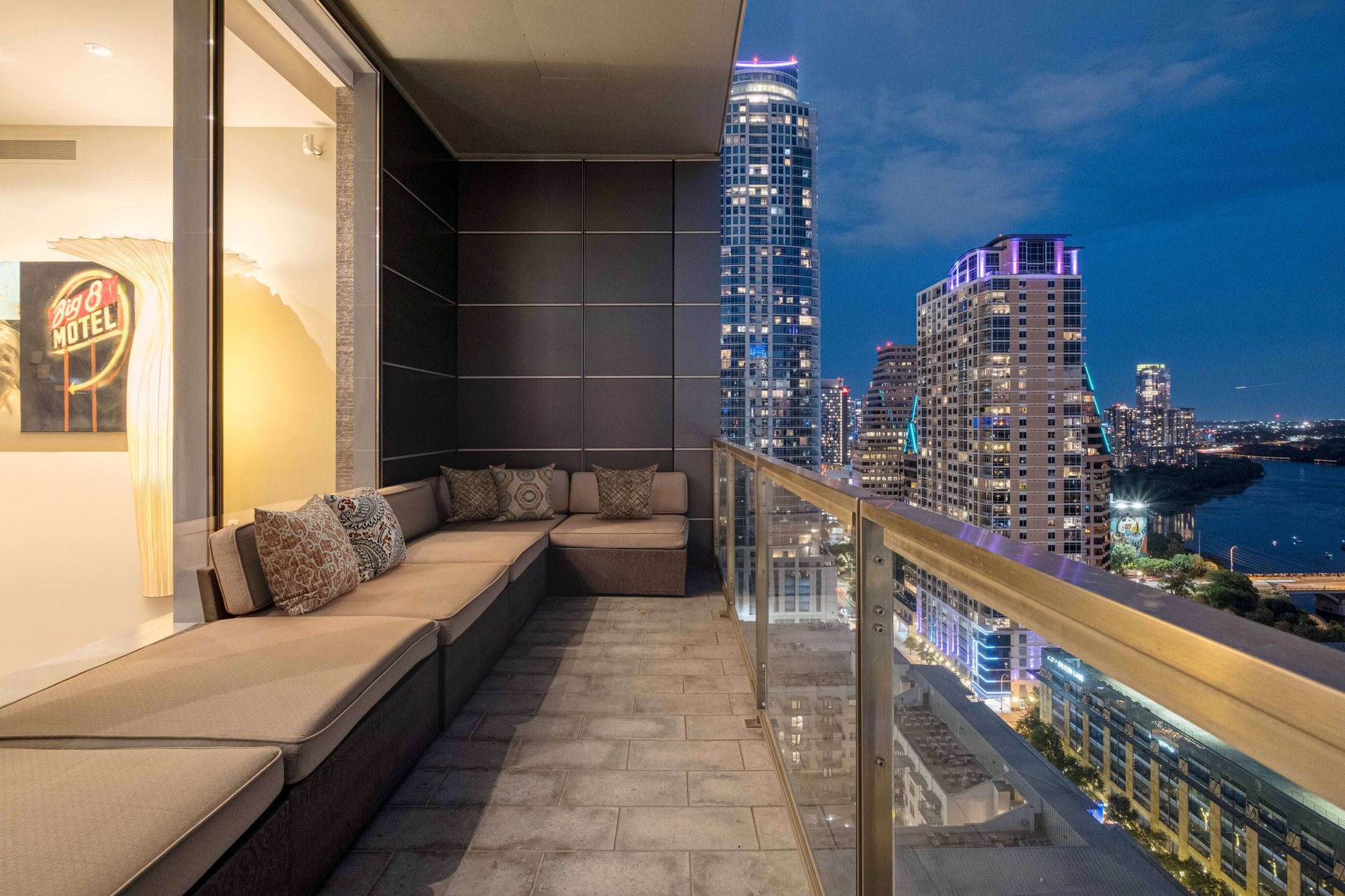 210 Lavaca St. #2201