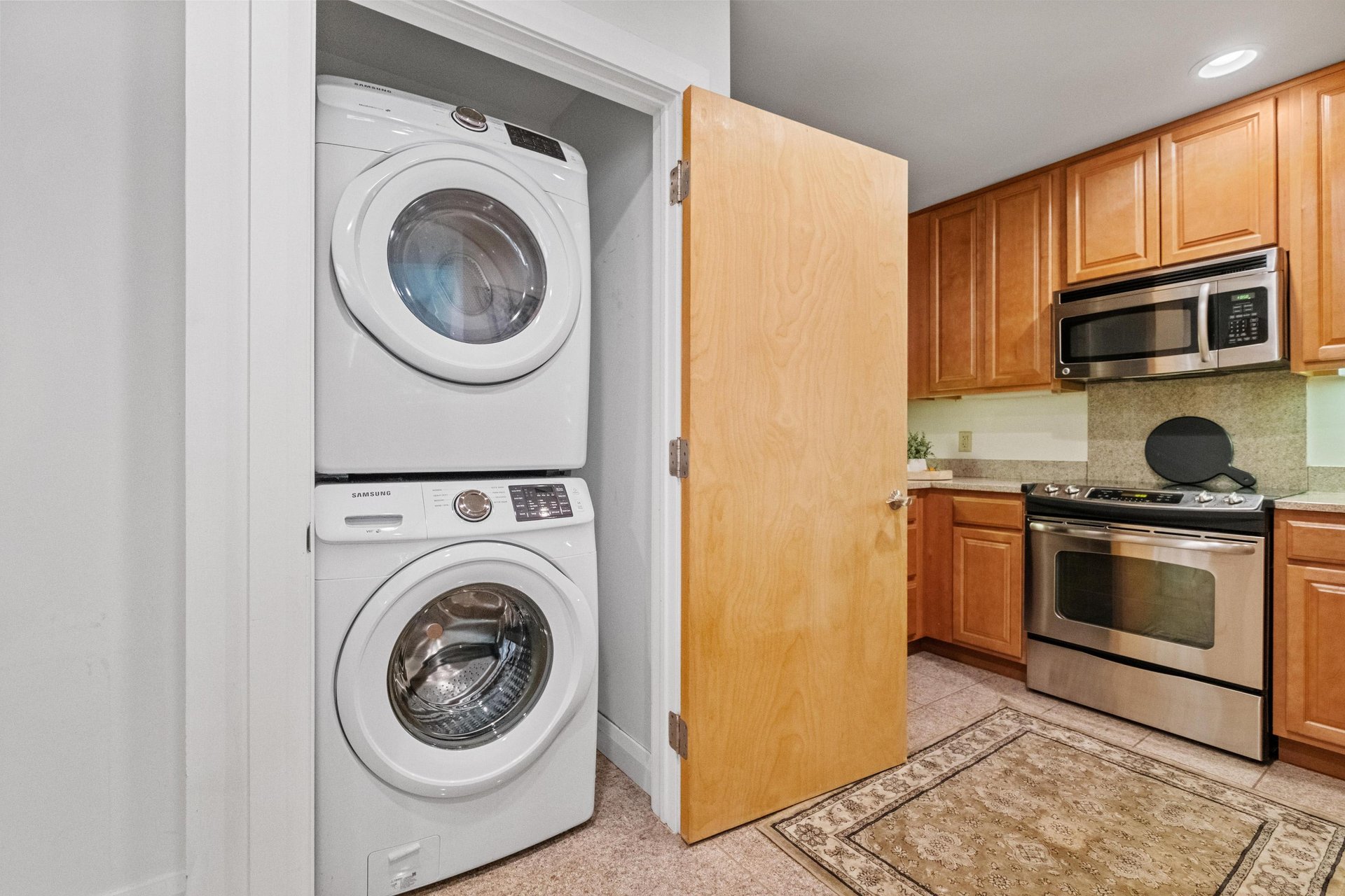 306 4th Avenue Unit #501