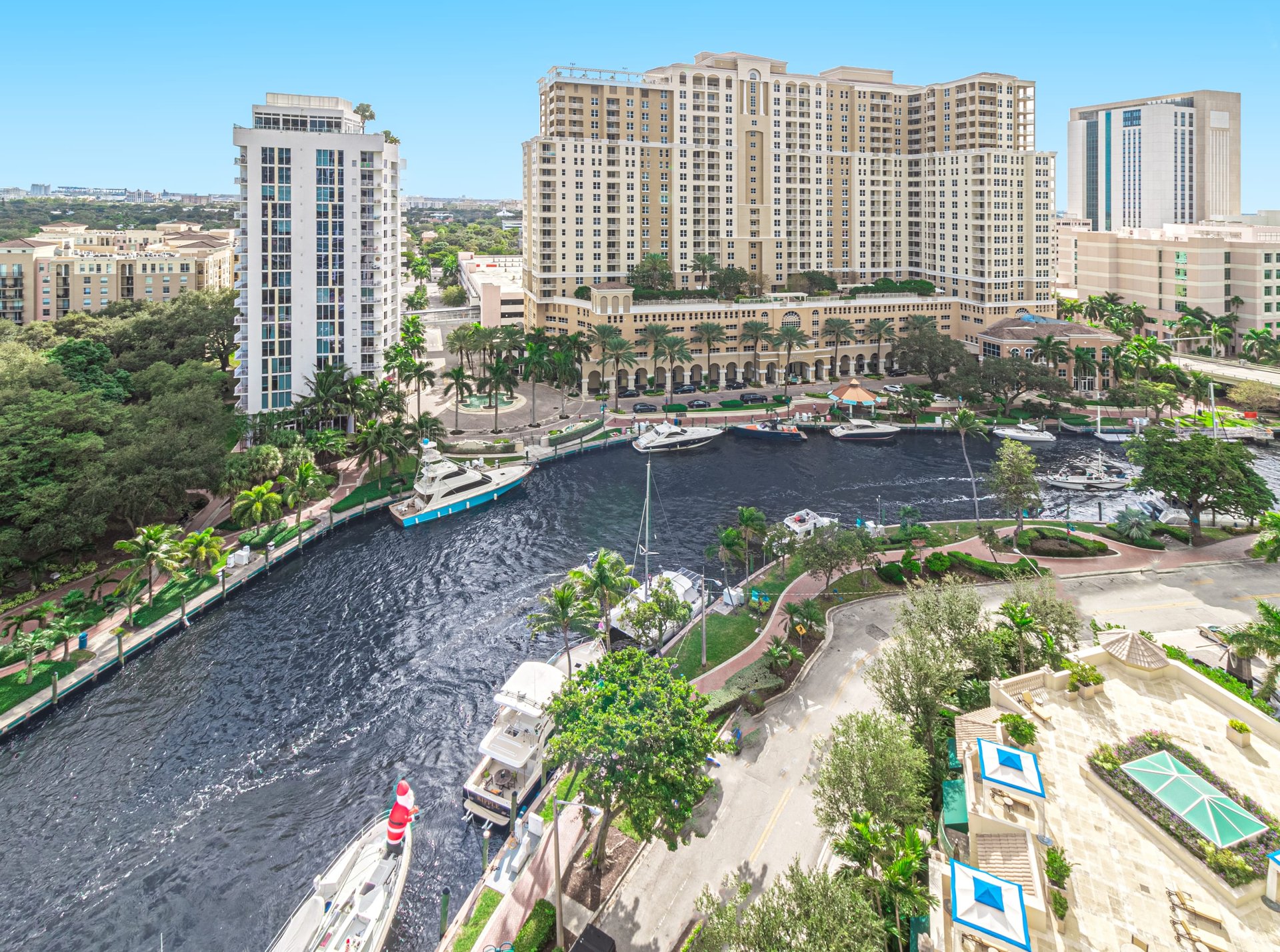 LAS OLAS GRAND 1606