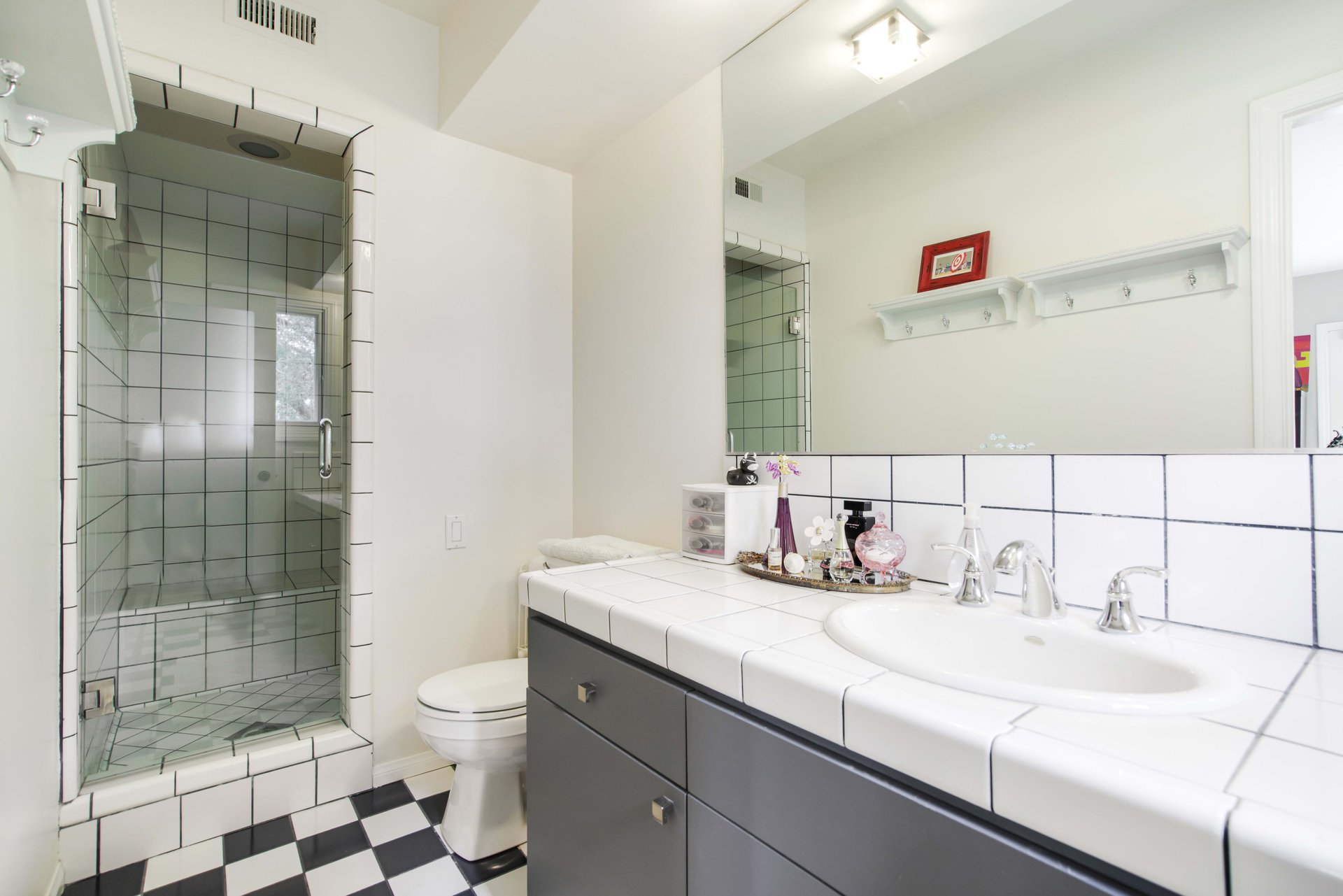 12184 Laurel Terrace Dr