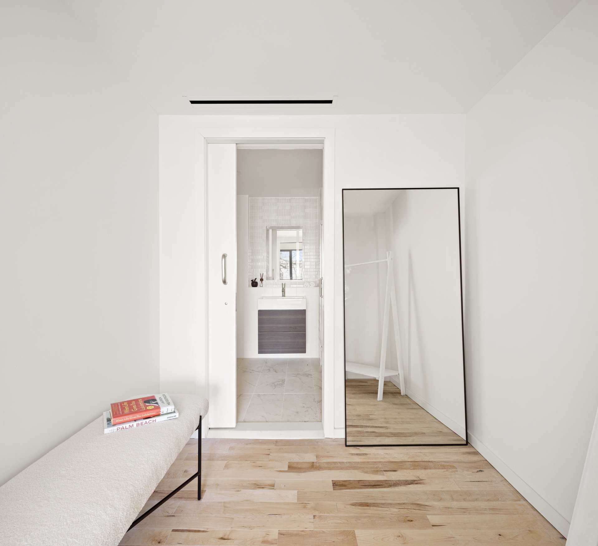 1064 Hancock Street, Unit 203