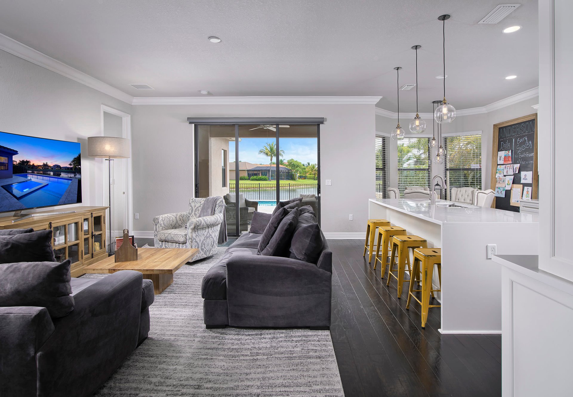 3649 Santaren CT