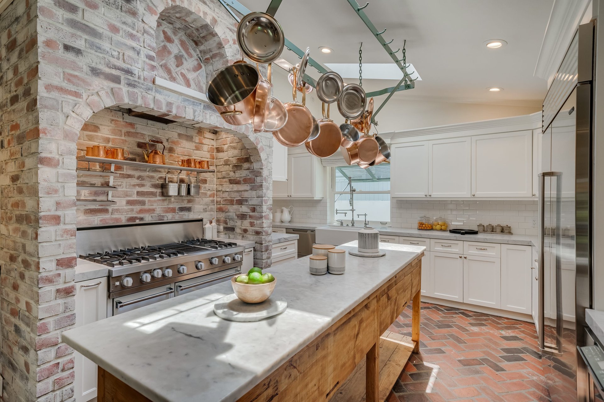 A Hampton's Vibe Traditional Home in Studio City 