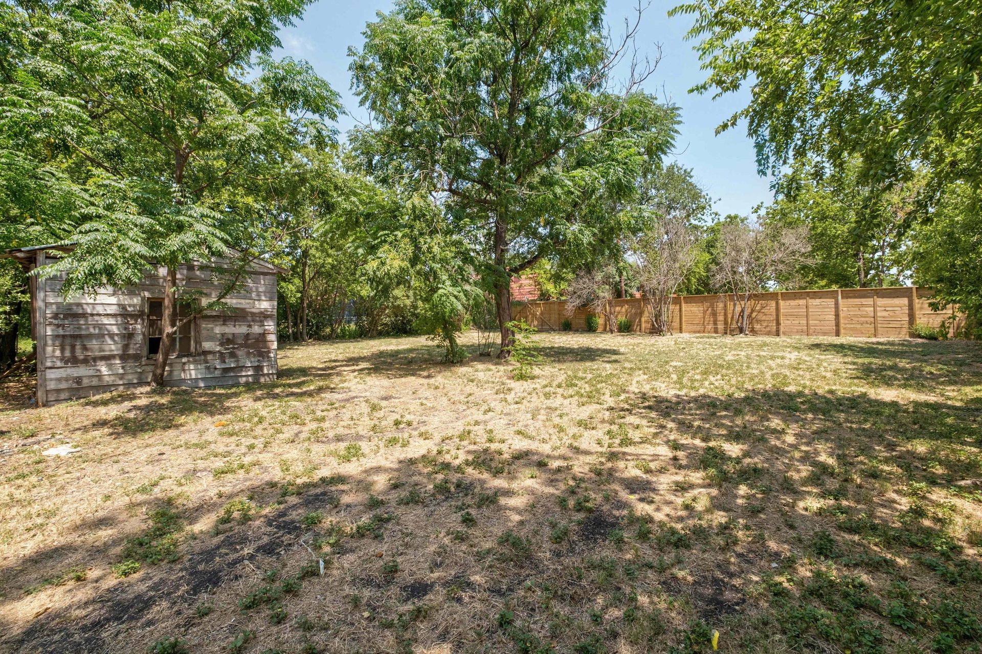 2712 E. 22nd Street 
