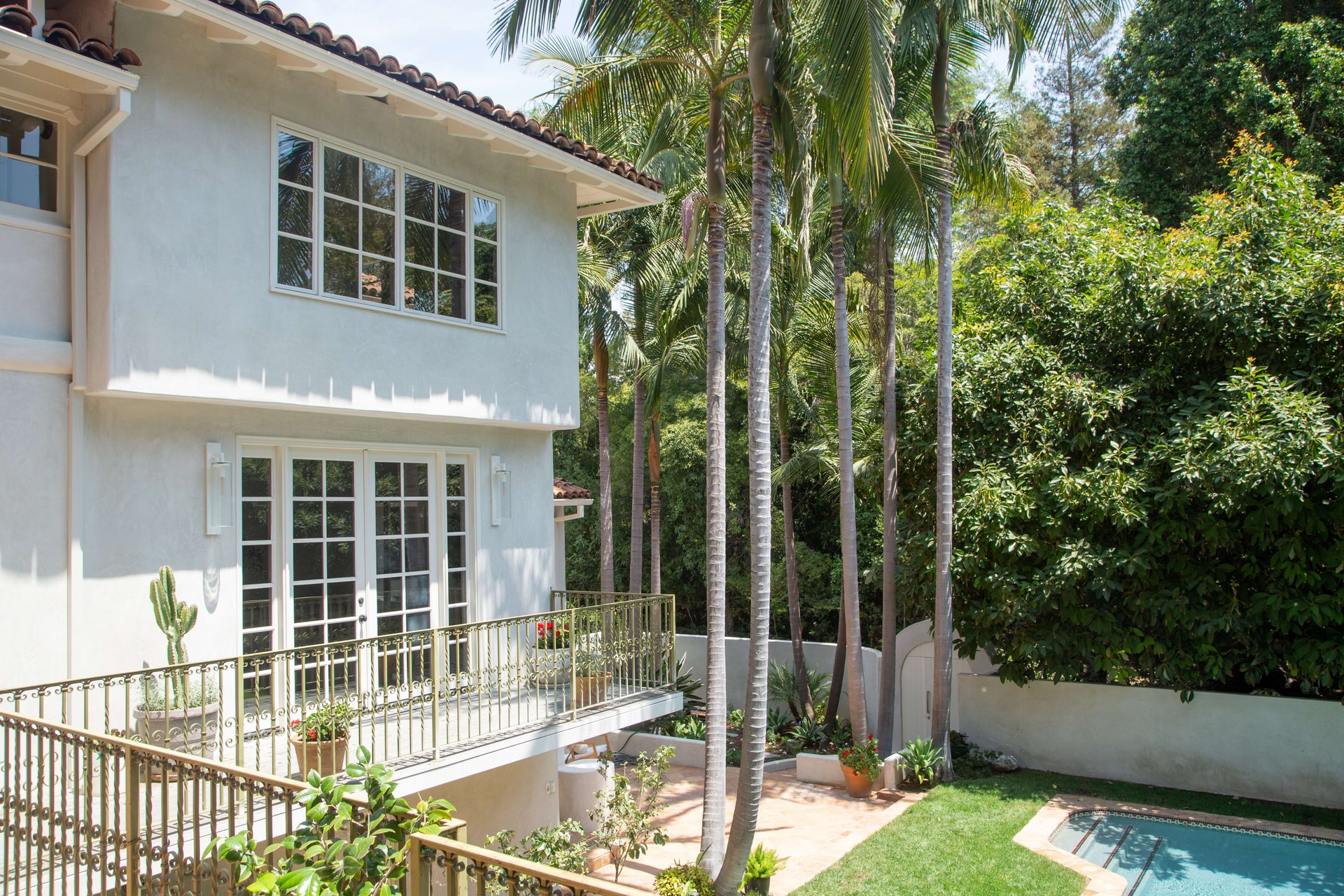 2177 Fern Dell Pl, Los Feliz