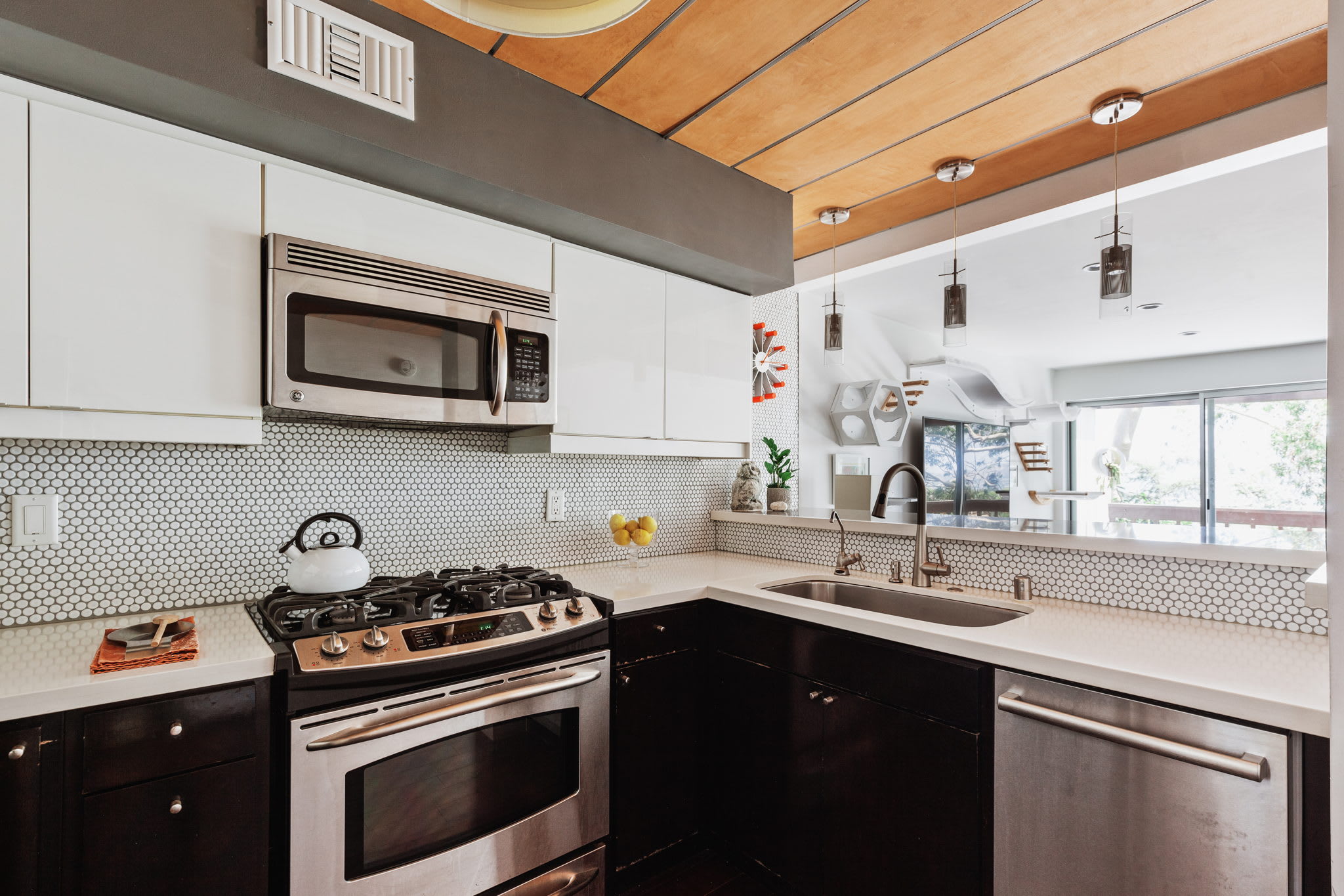 Magnificent Post and Beam Mid-Century Modern Duplex in Silverlake