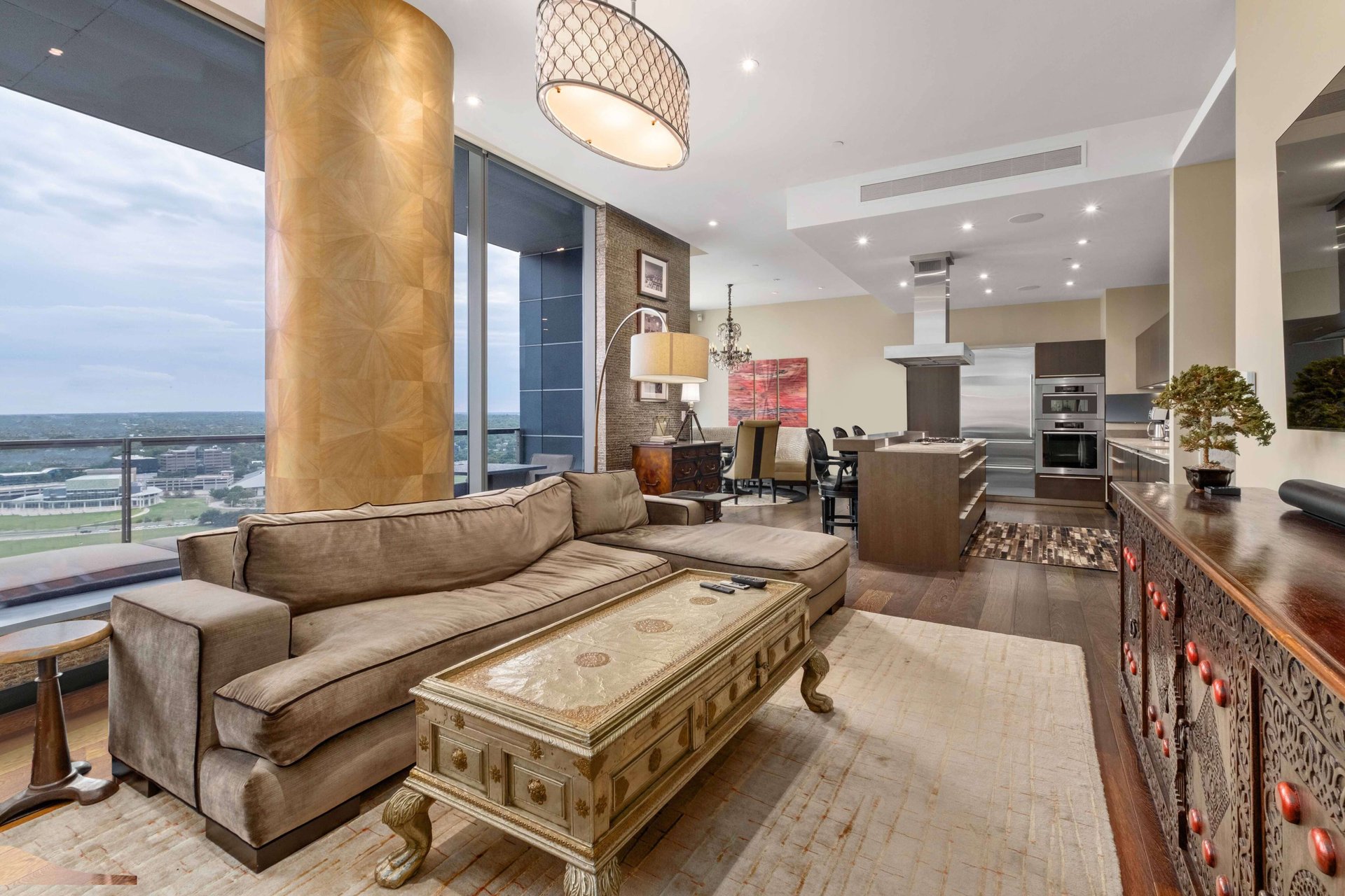 210 Lavaca St. #2201