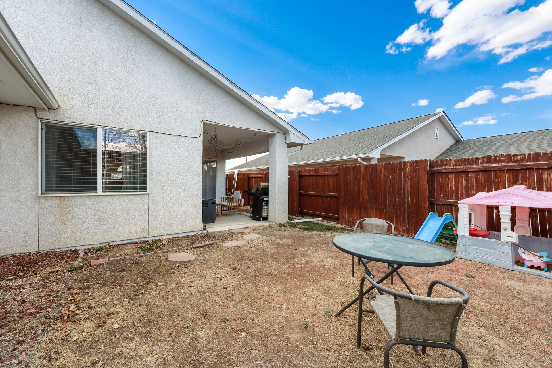 5040 Sage ST, Pueblo, CO 81005