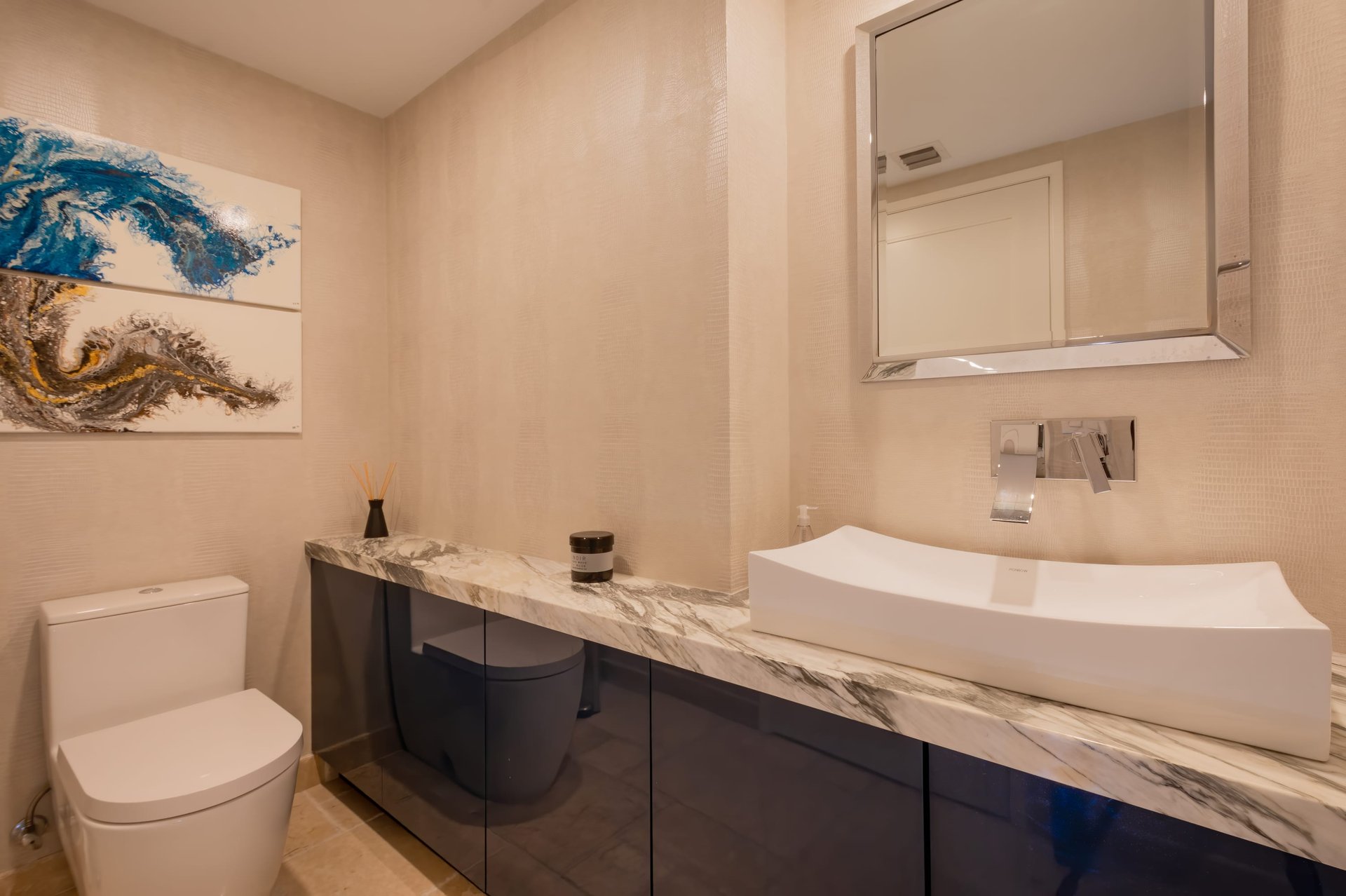 LAS OLAS RIVER HOUSE 2203