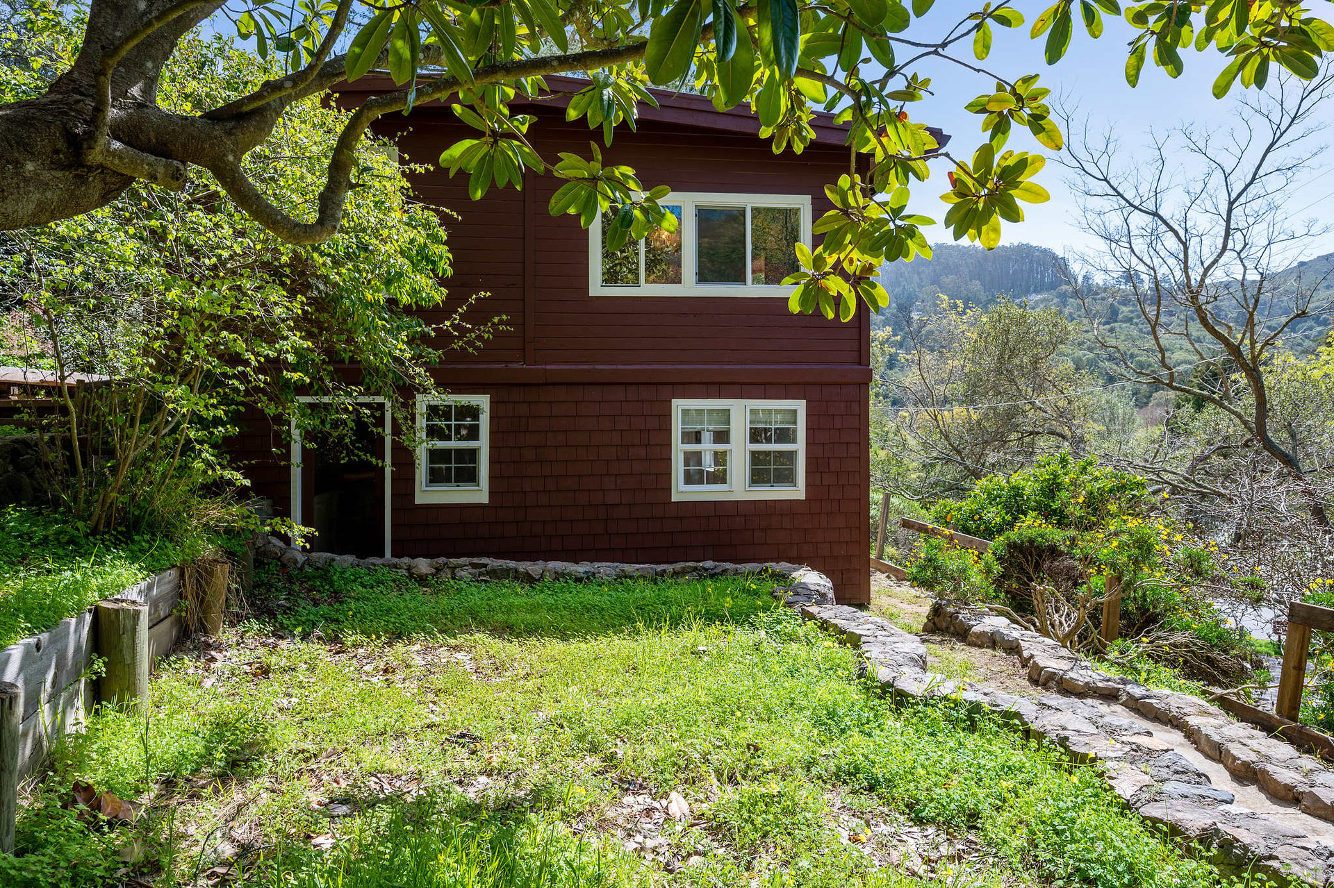 622 Eastwood Way