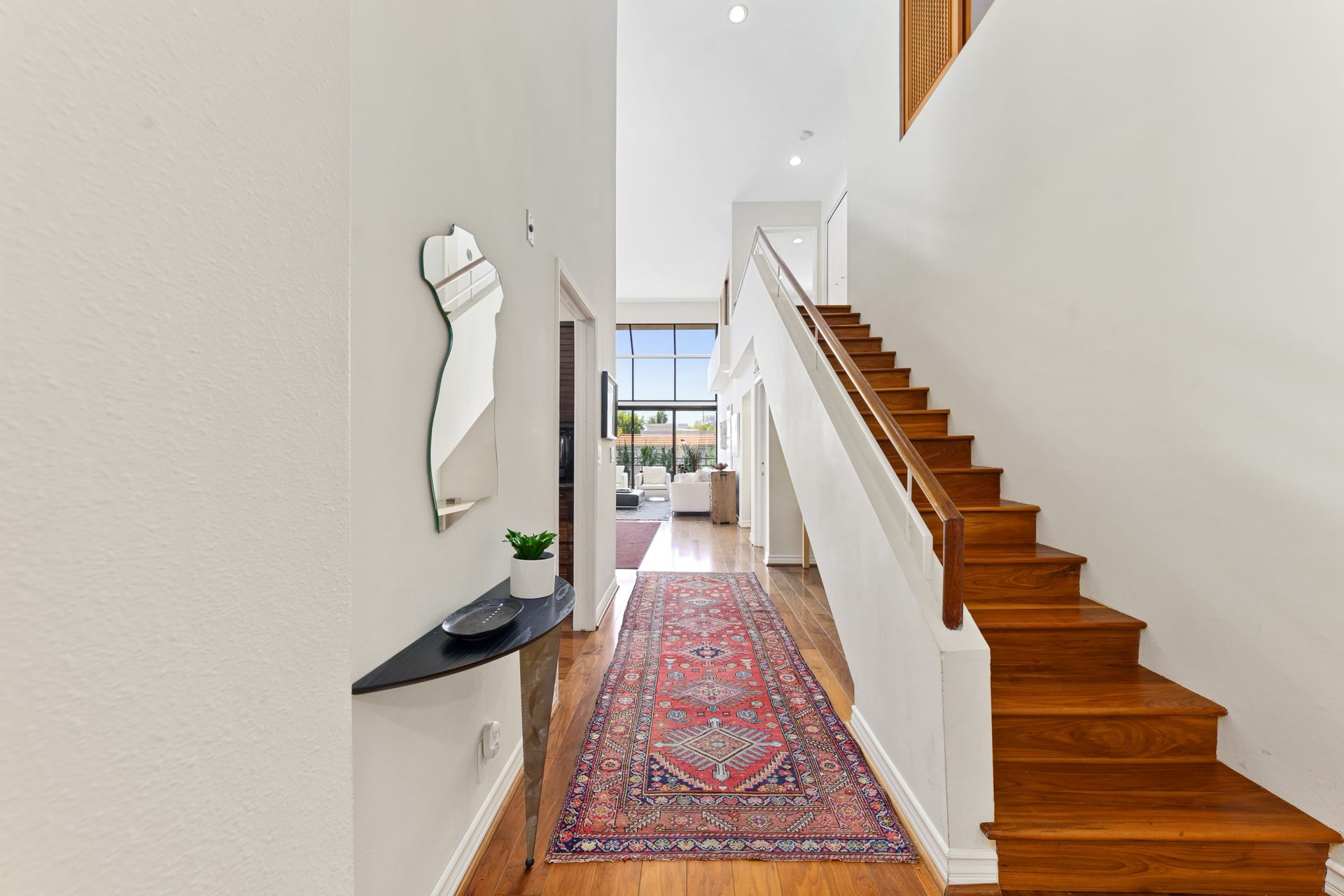 1520 S Beverly Glen Blvd #301, Westwood