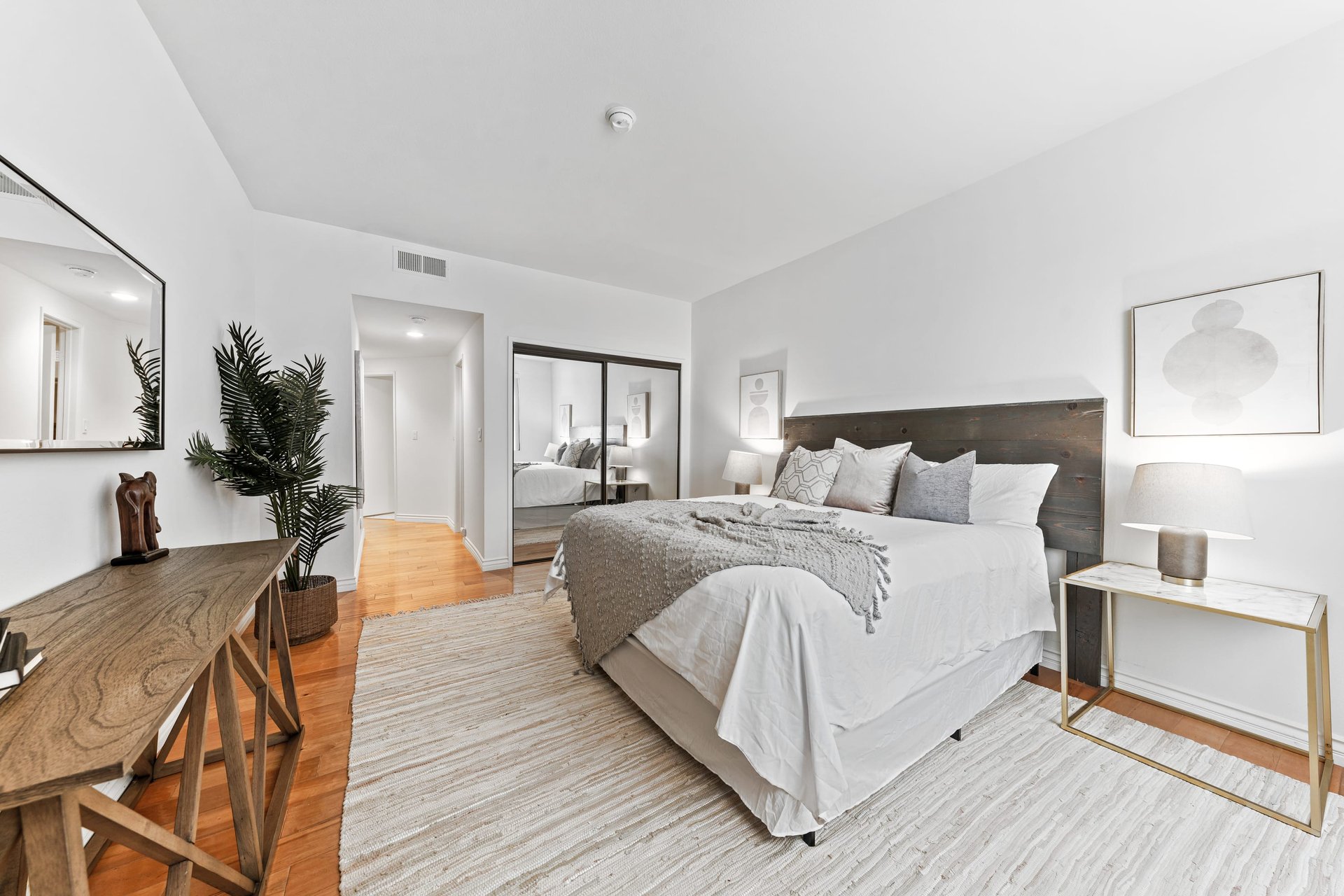 1663 Veteran Ave #101, Westwood