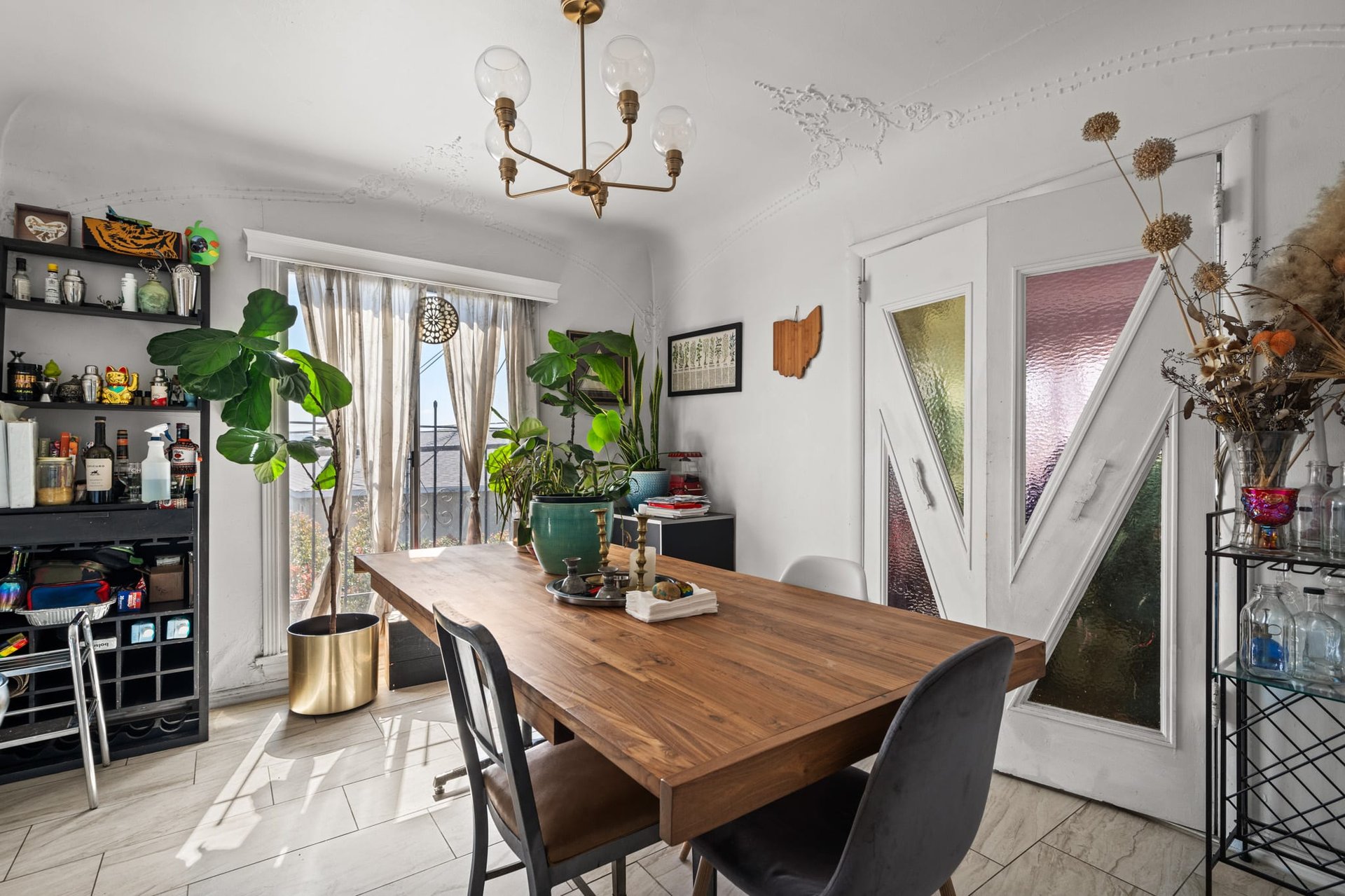 Wonderful Pride-of-Ownership Spanish 2-Story Duplex in Longwood Highlands
