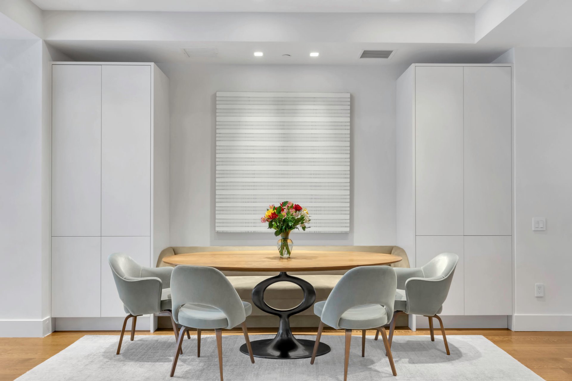 32 WEST 18TH STREET