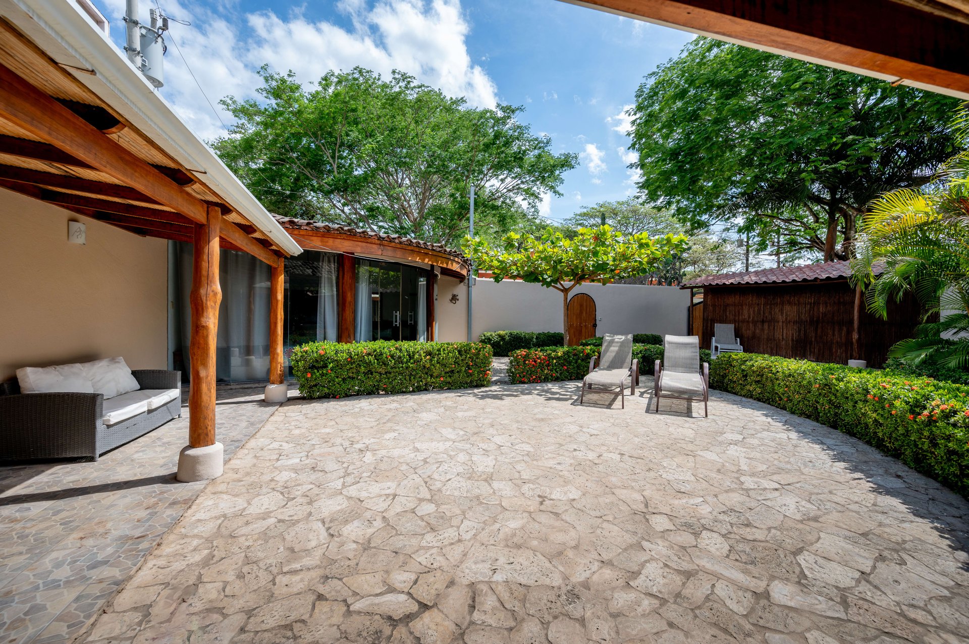 Casa Equilibrio |  Near the Coast House For Sale in Playa Potrero