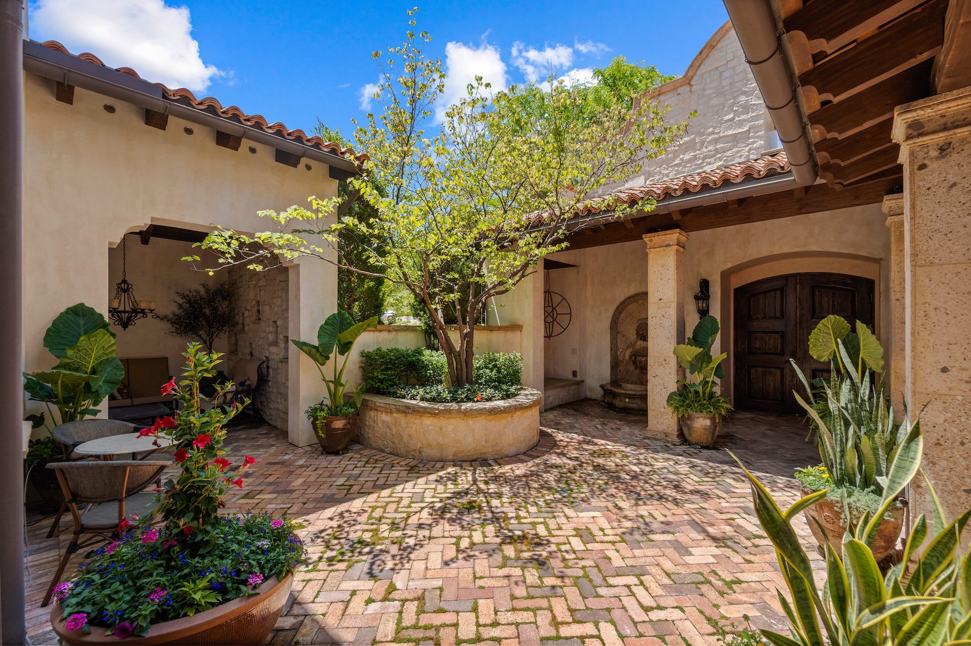 7944 Dante Drive