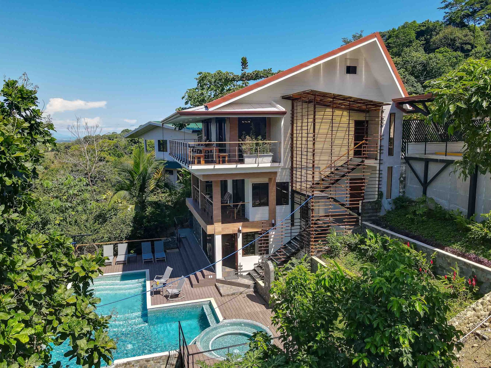 Strong vacation rental investment, Manuel Antonio
