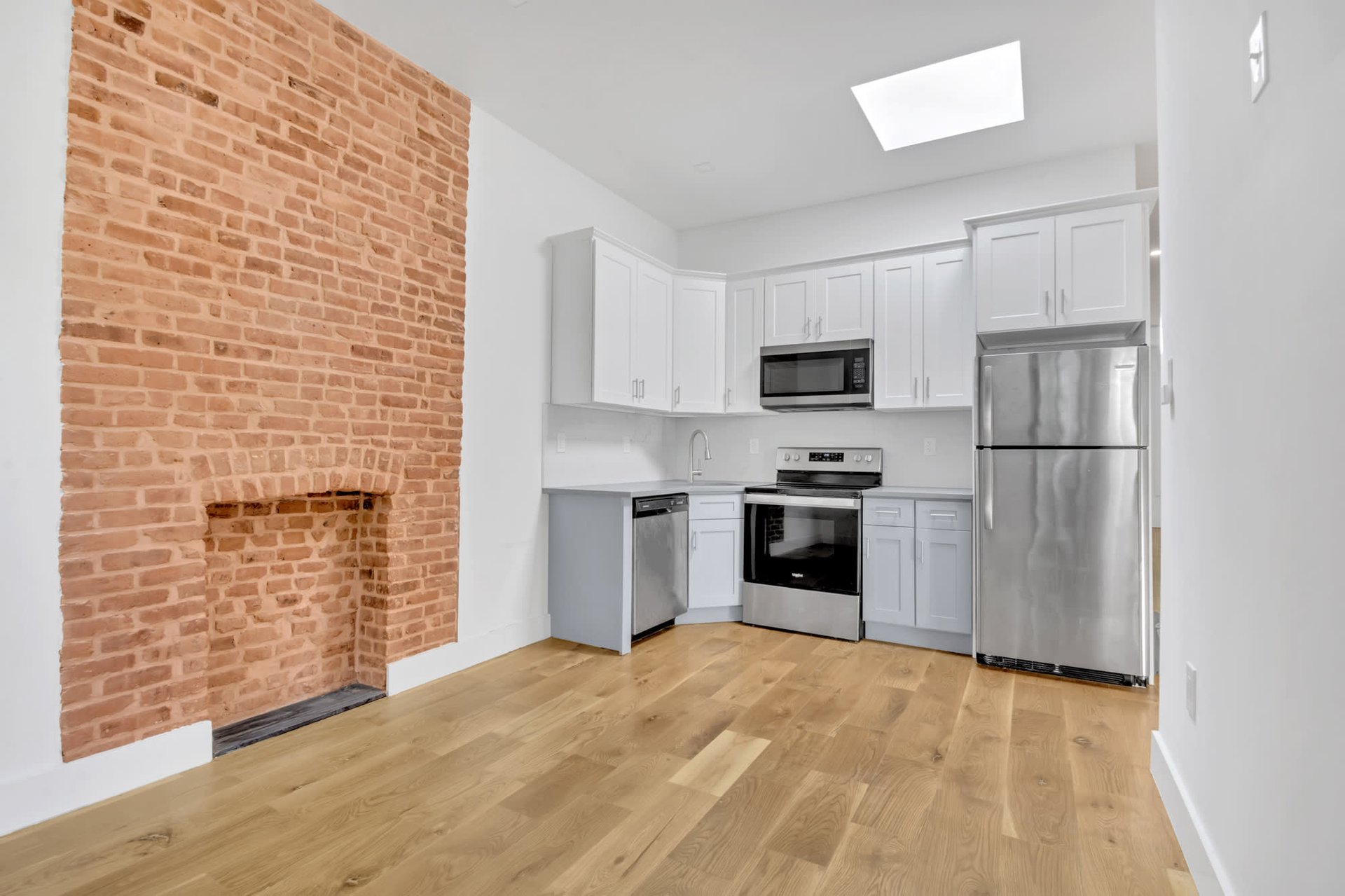 1101 Putnam Avenue, Unit 3