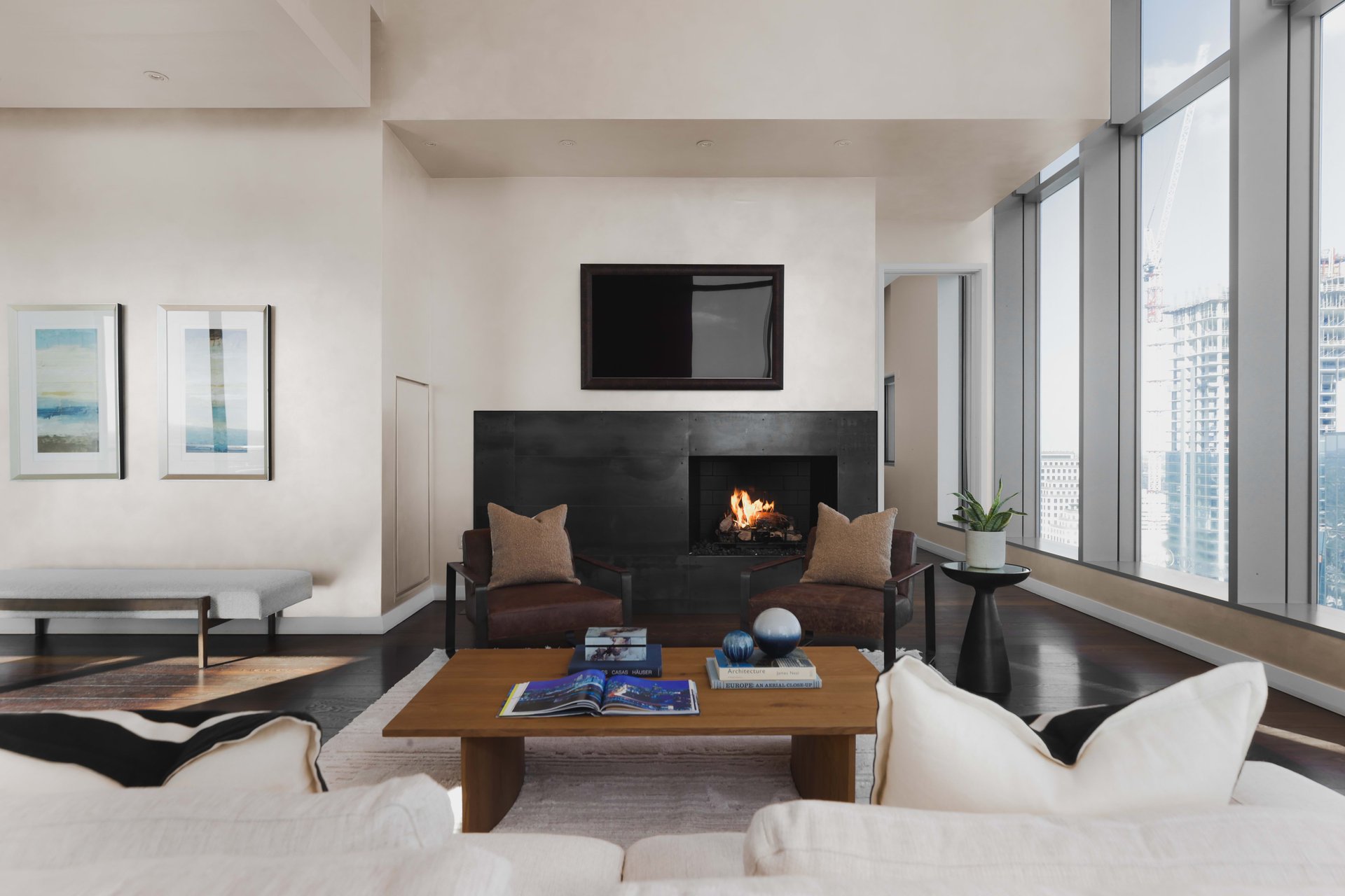 210 Lavaca Street #3601