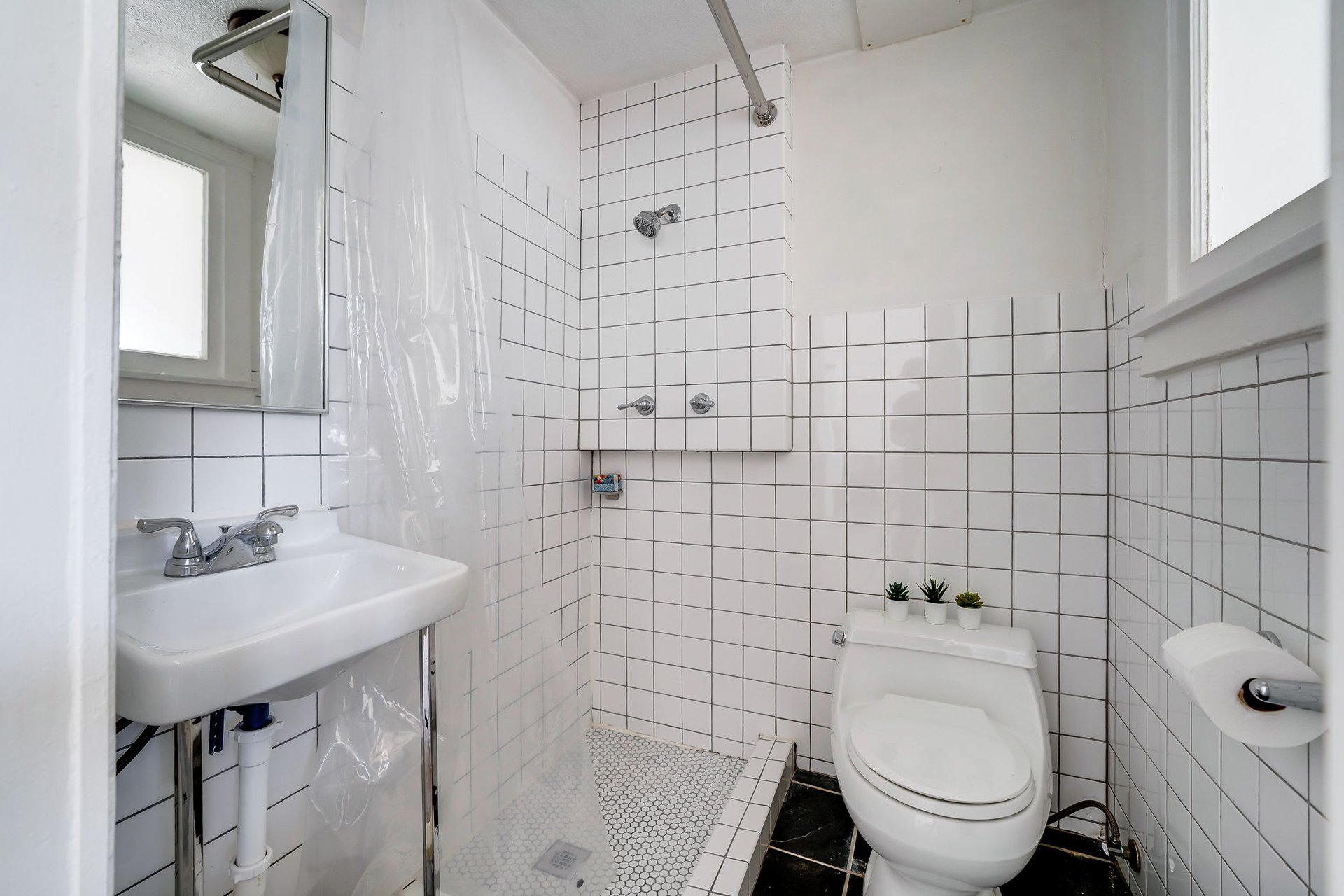 Hollywood Hills Pied de Terre - Another Off Market Sale