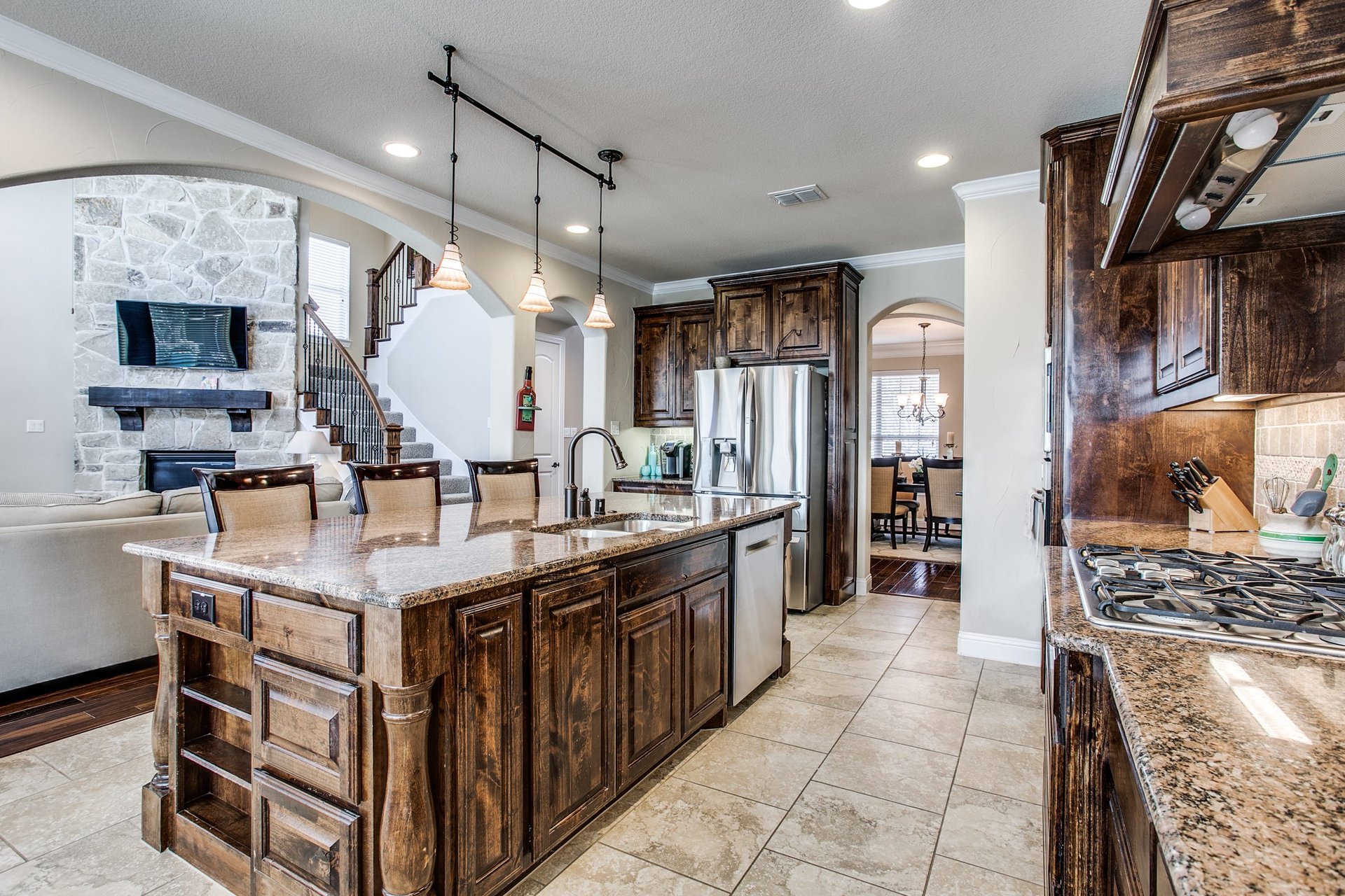 2748 Enfield Drive