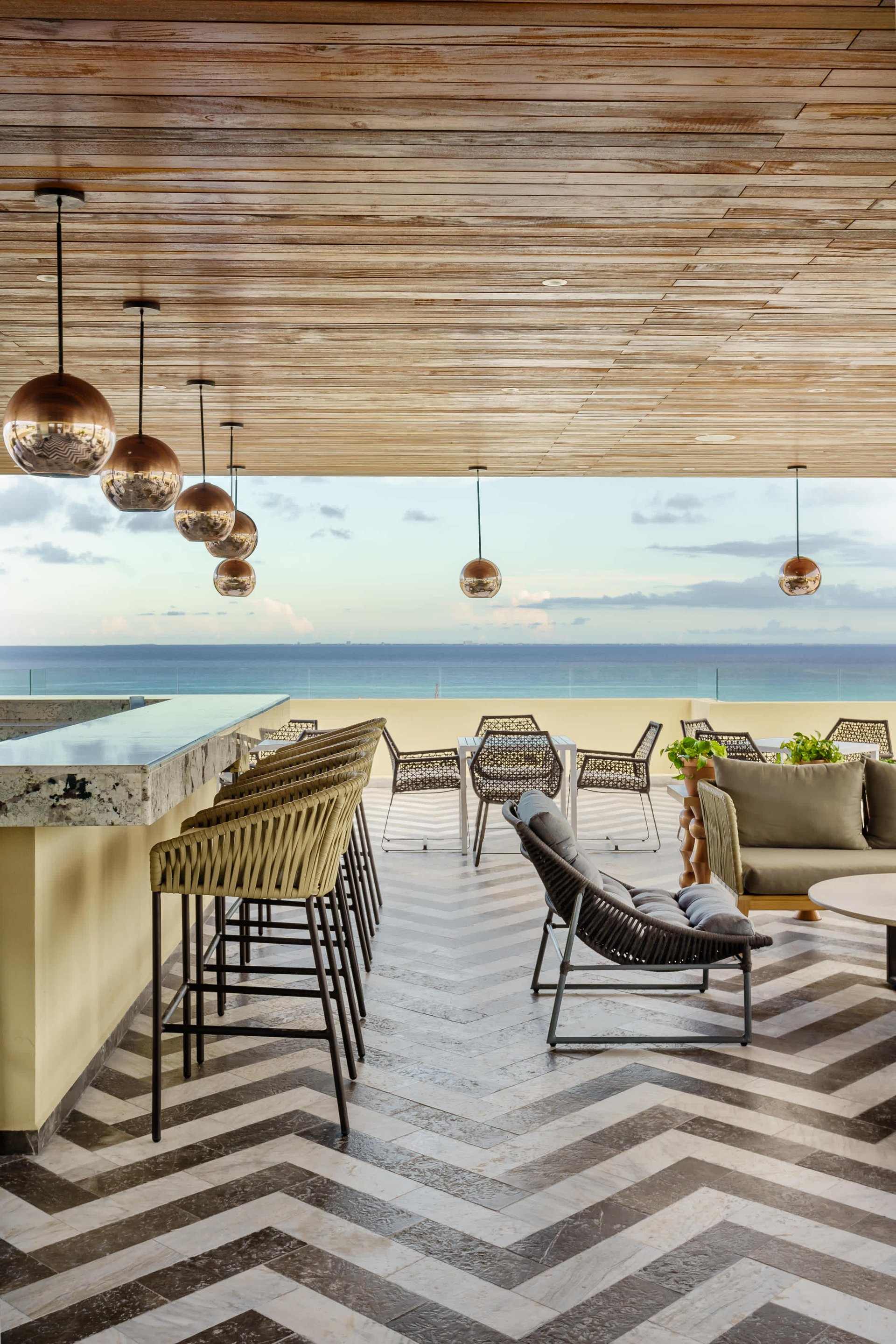  INVESTMENT ALERT Condo For Sale in Playa del Carmen 1 min from Beach