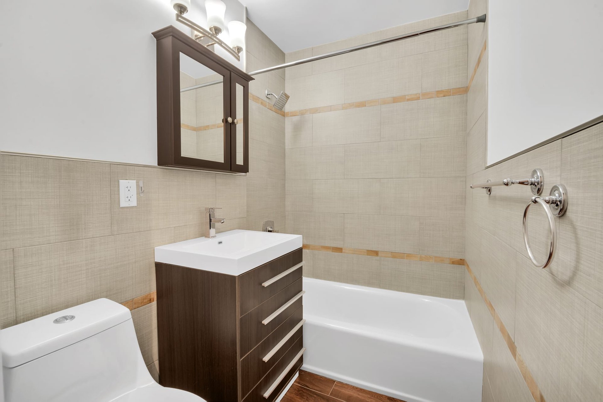 342 East 53rd Street, Unit 5G