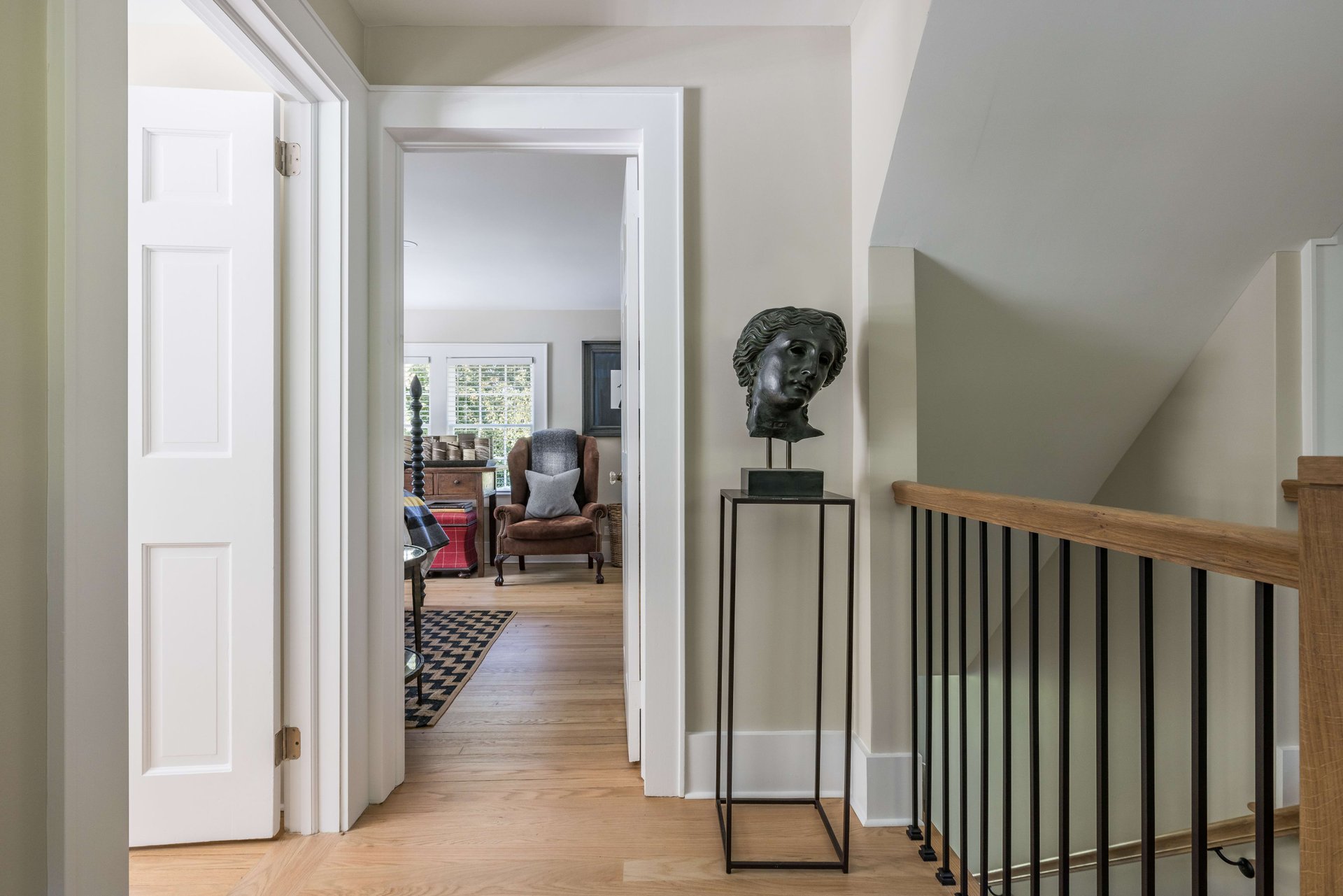 Bridghampton Village South Designer-Renovated Shingled Cottage