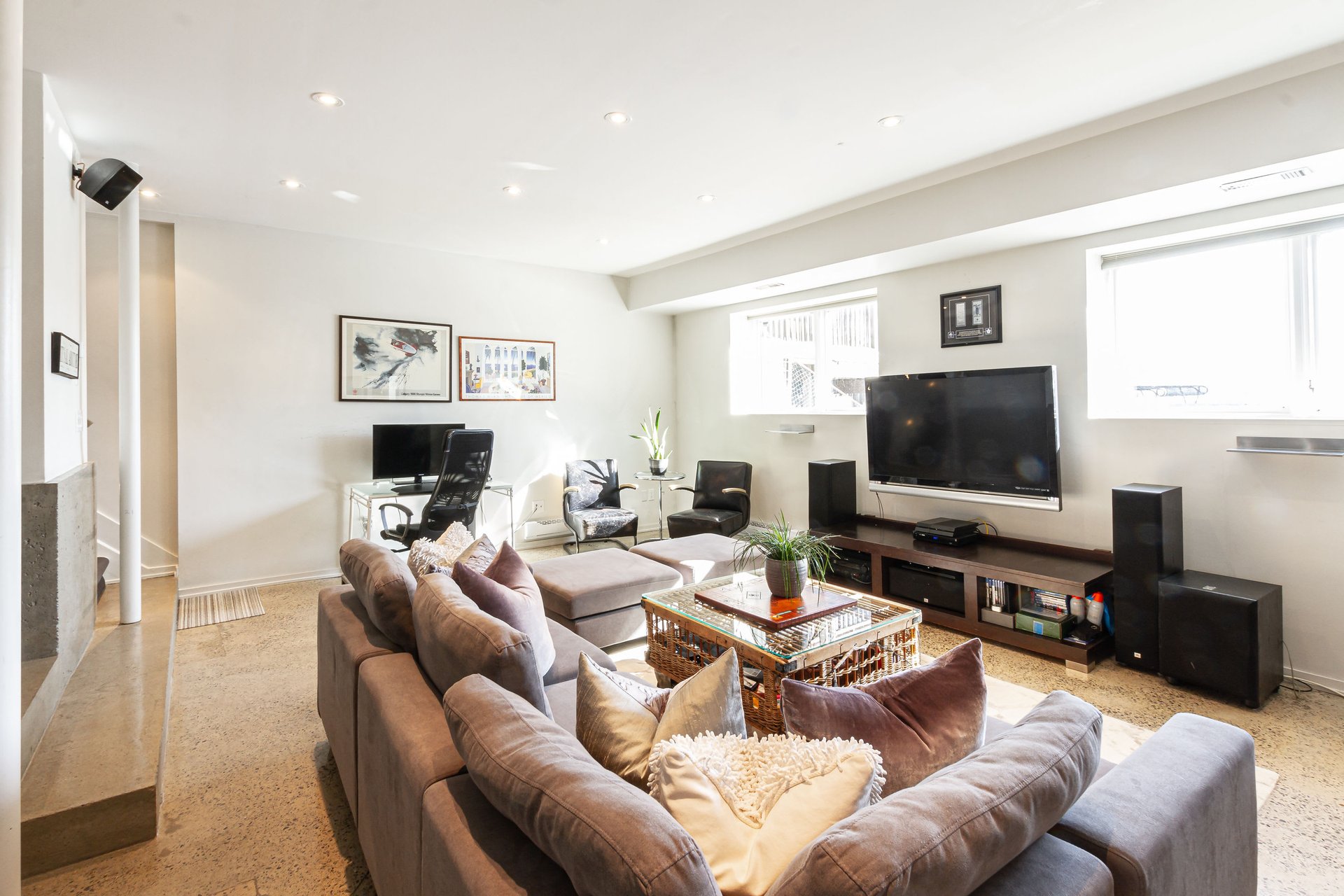 Priceless Summerhill Views