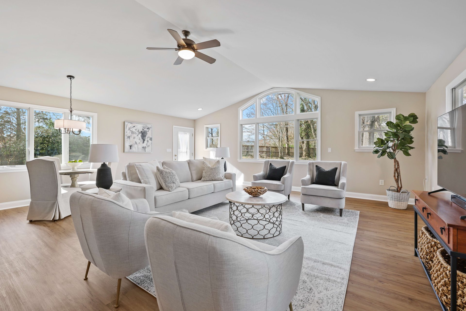 916 Darton Drive
