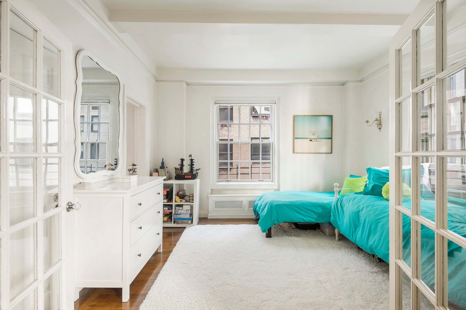 Gorgeously Renovated 2-Bedroom Gem