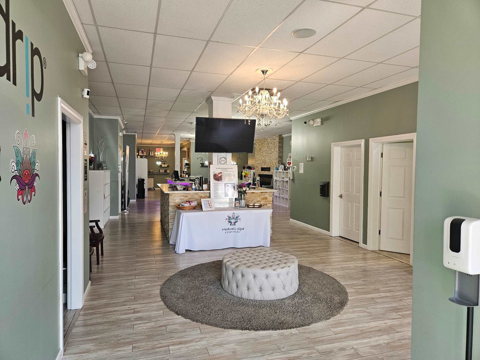 SHOPPING CENTER - INVESTMENT PROPERTY
