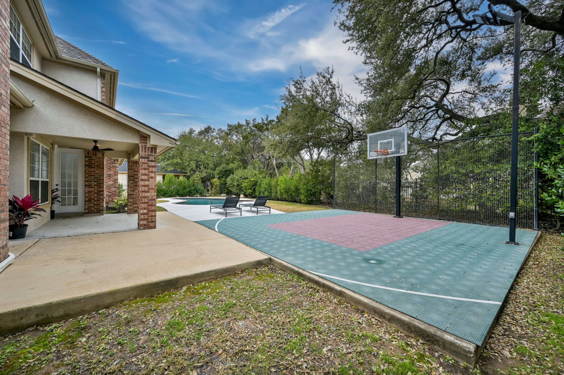 4317 Rio Robles Drive