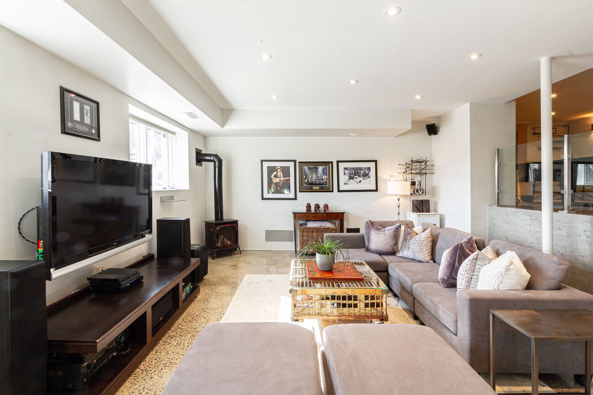 Priceless Summerhill Views