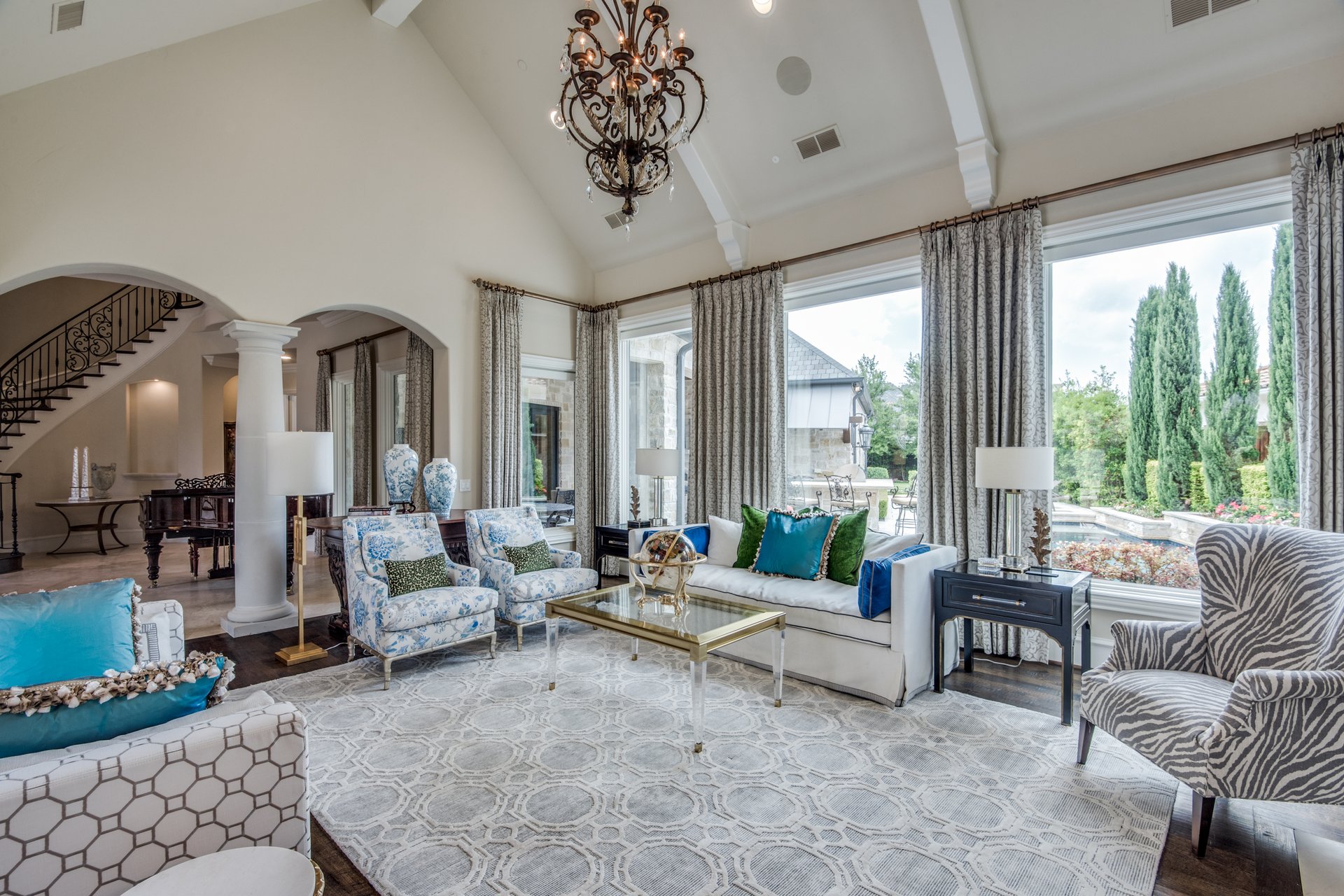 6809 Mulhouse Court