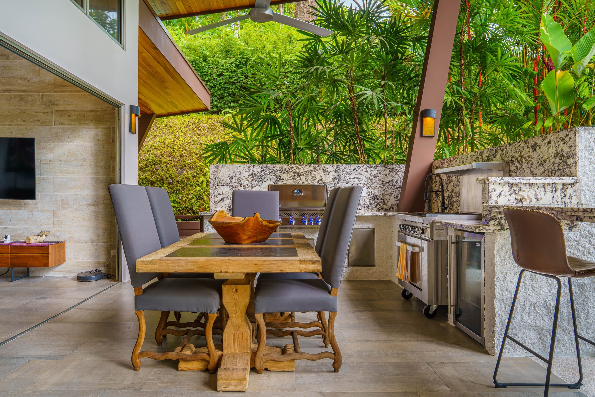 Uvita Hills Sophisticated Ocean View Elegance