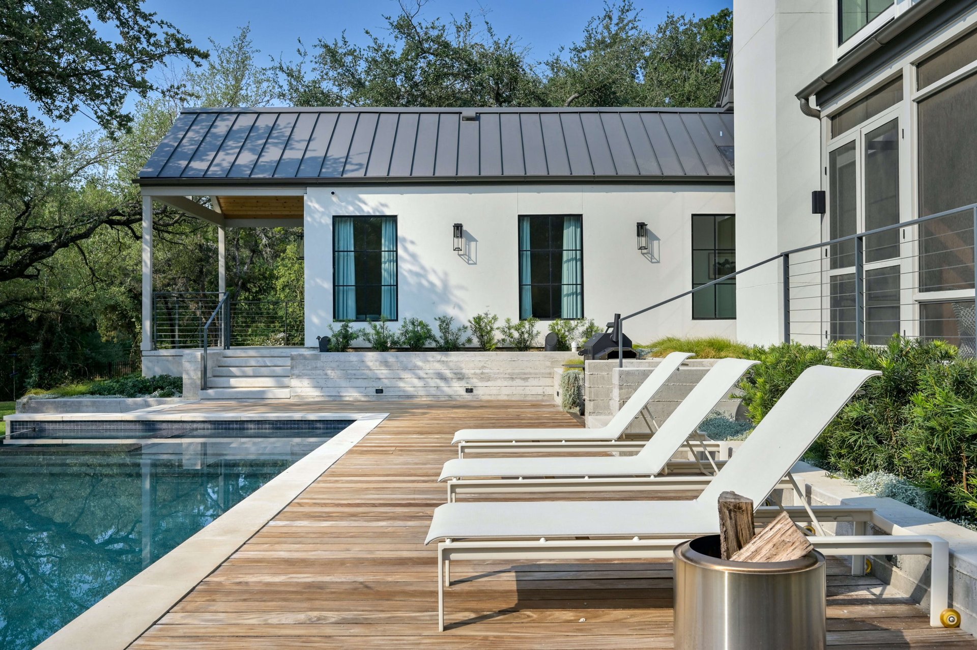 2501 Berenson Lane