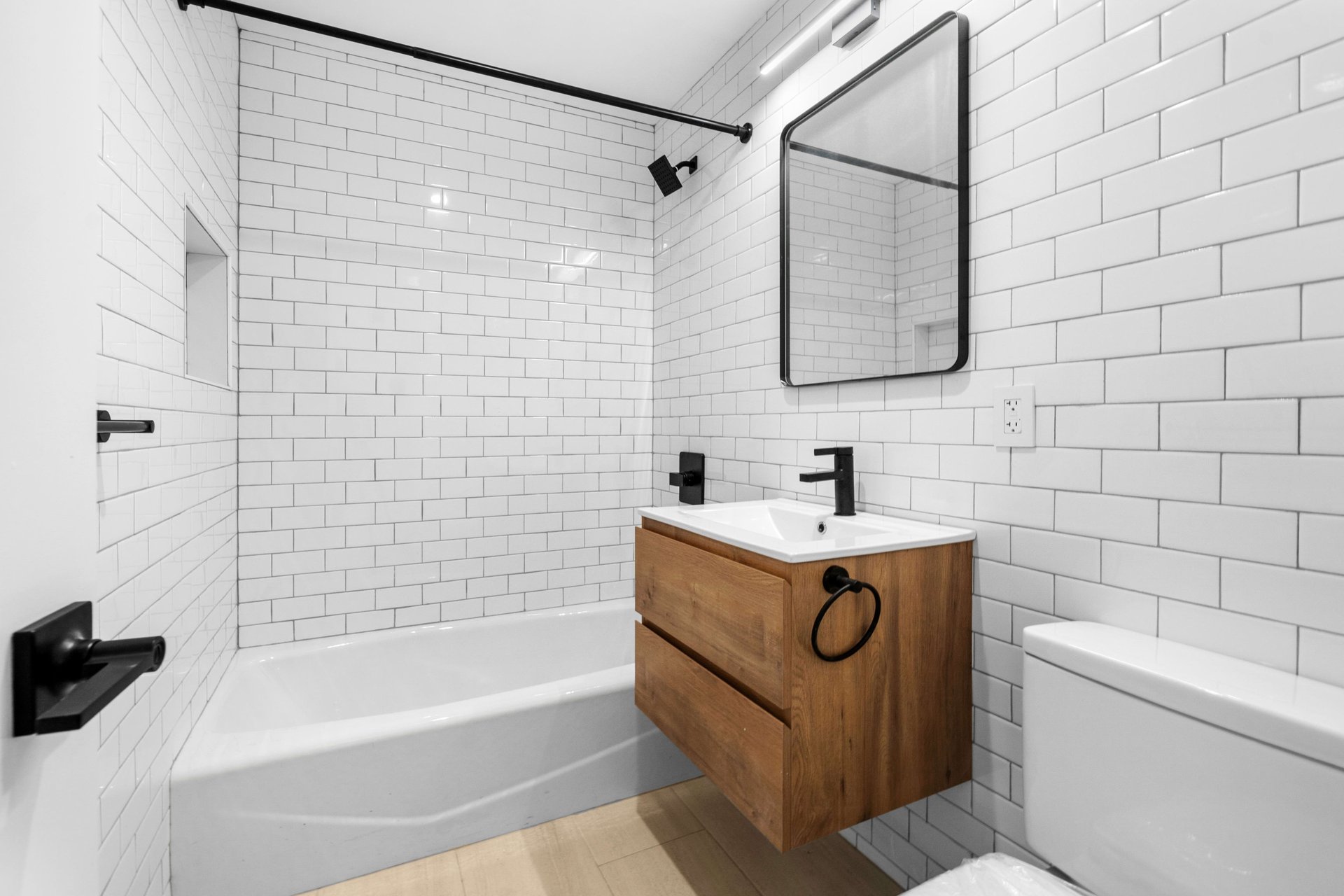 378 Kosciuszko St, Unit 5