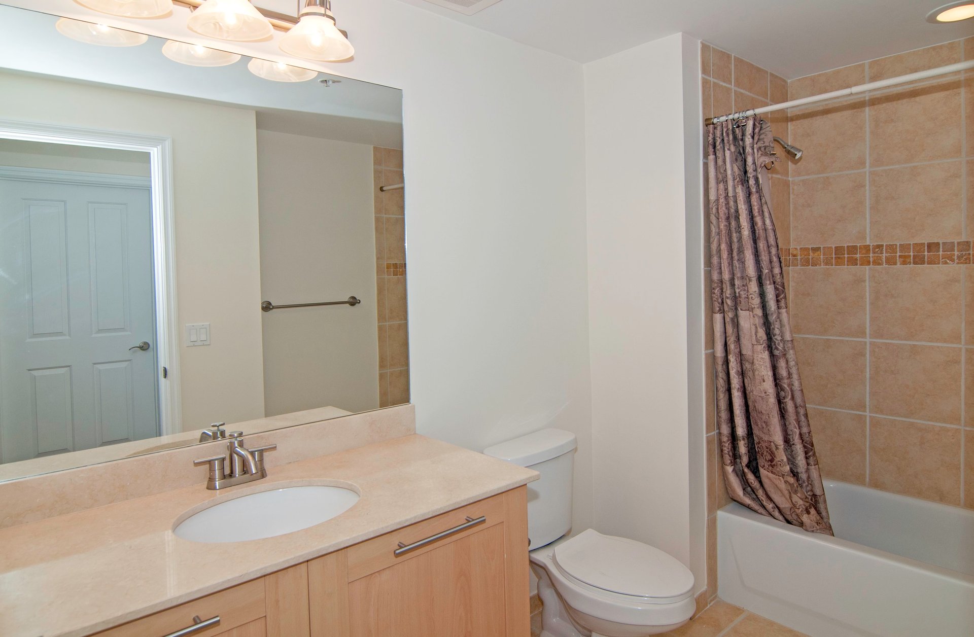 511 SE 5th Ave Unit: 2217