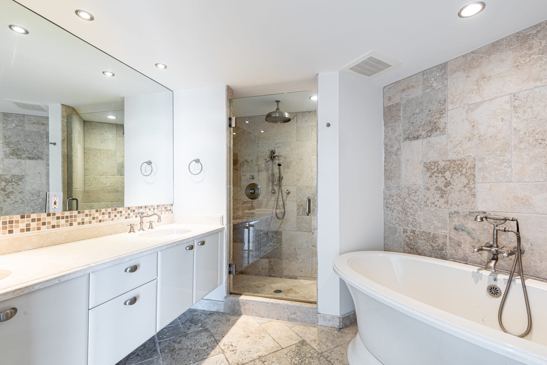 333 Las Olas Way Unit: 1701