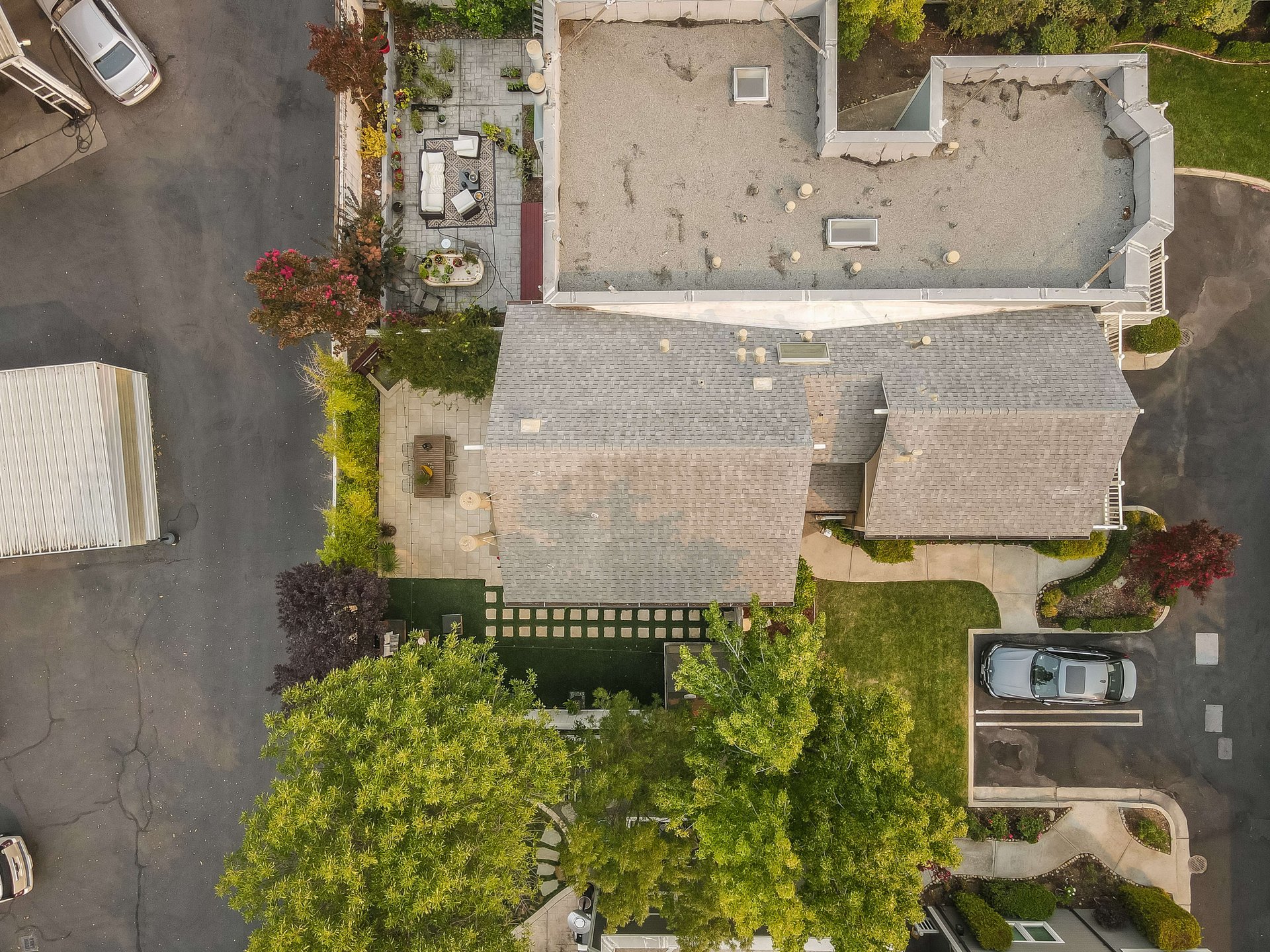 16979 Roberts Road #8