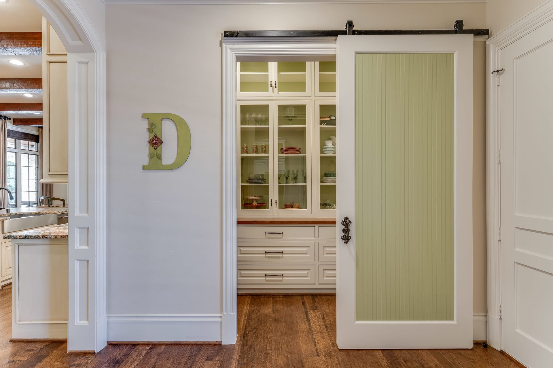 6400 Drawbridge Lane
