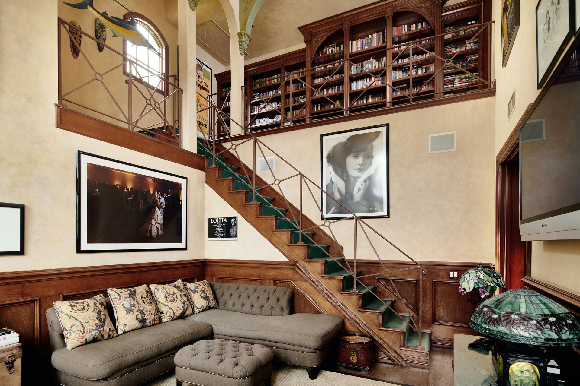 2357 Kimridge Rd, Beverly Hills
