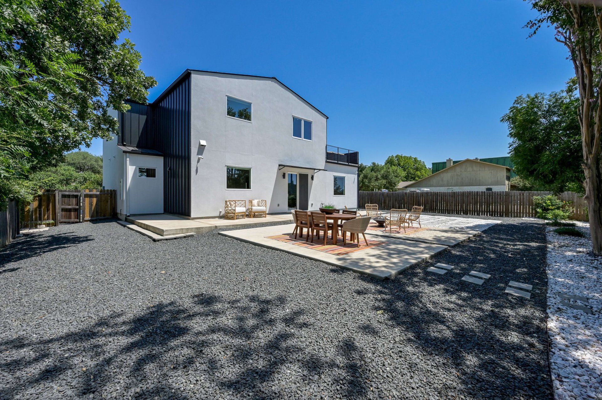 3317 Rosefinch Trail 