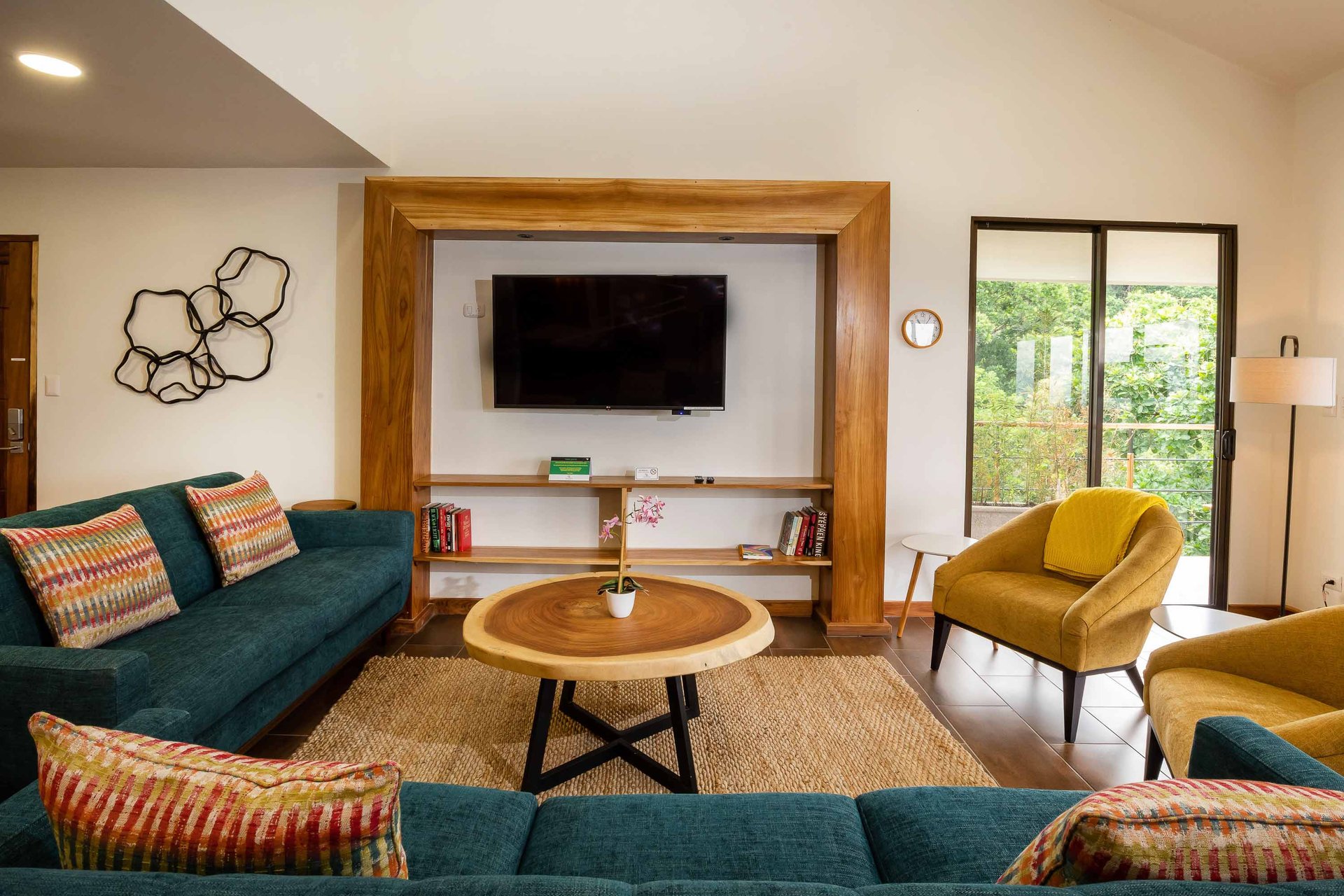 Strong vacation rental investment, Manuel Antonio