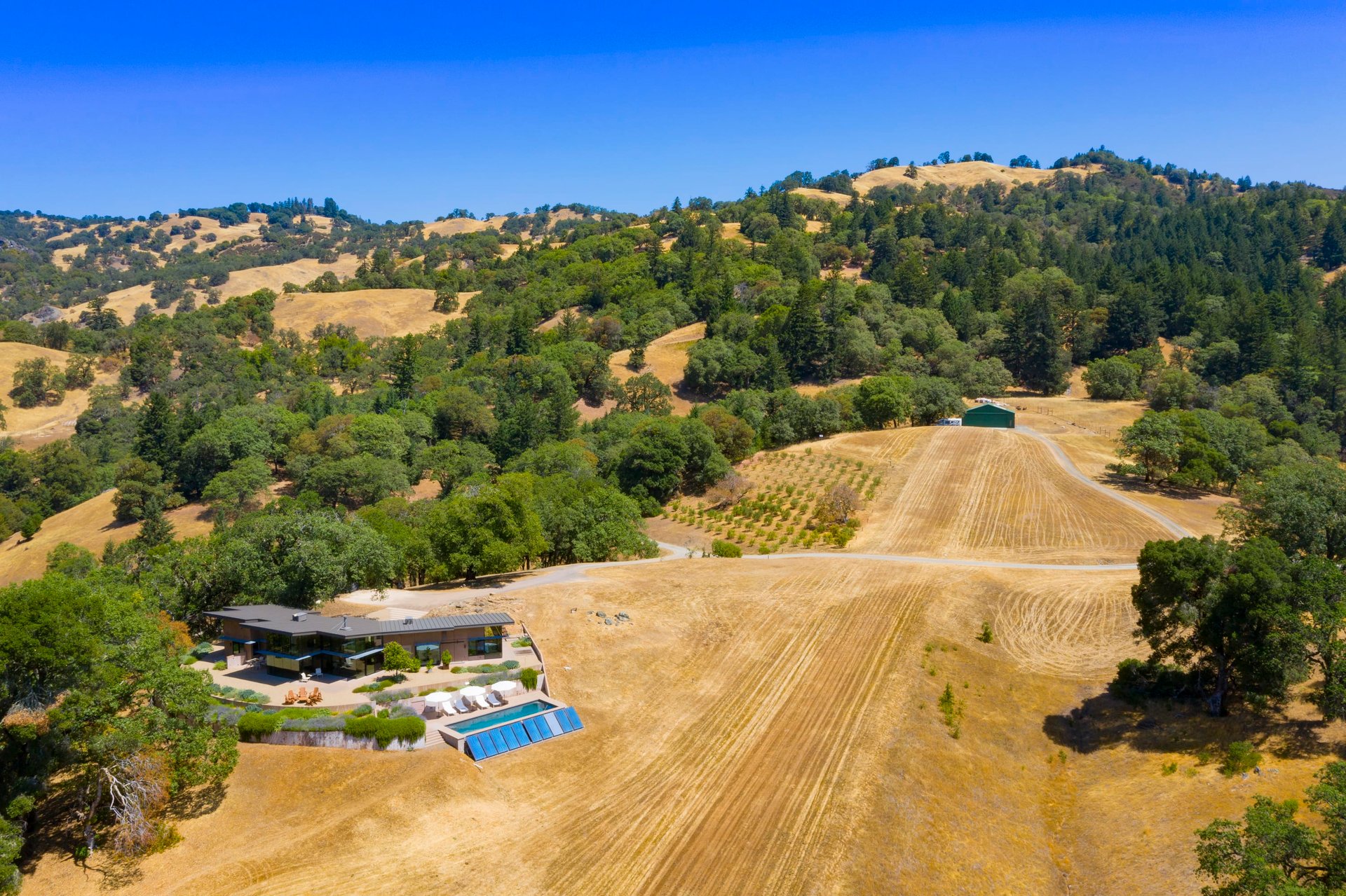 Modern Anderson Valley Enclave
