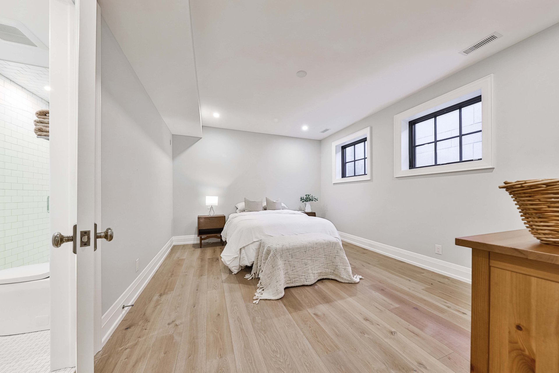 1426 Goldthorpe Road, Mississauga